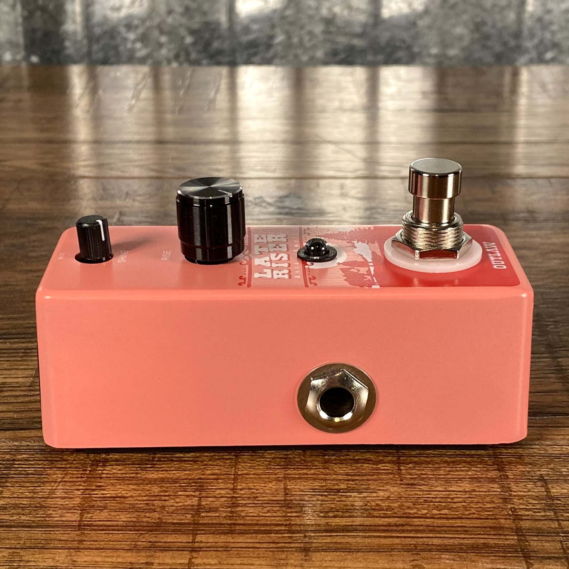 volume swell pedal Outlaw Effects Late Riser Auto Volume Swell Guitar Effect Pedal – Specialty Traders