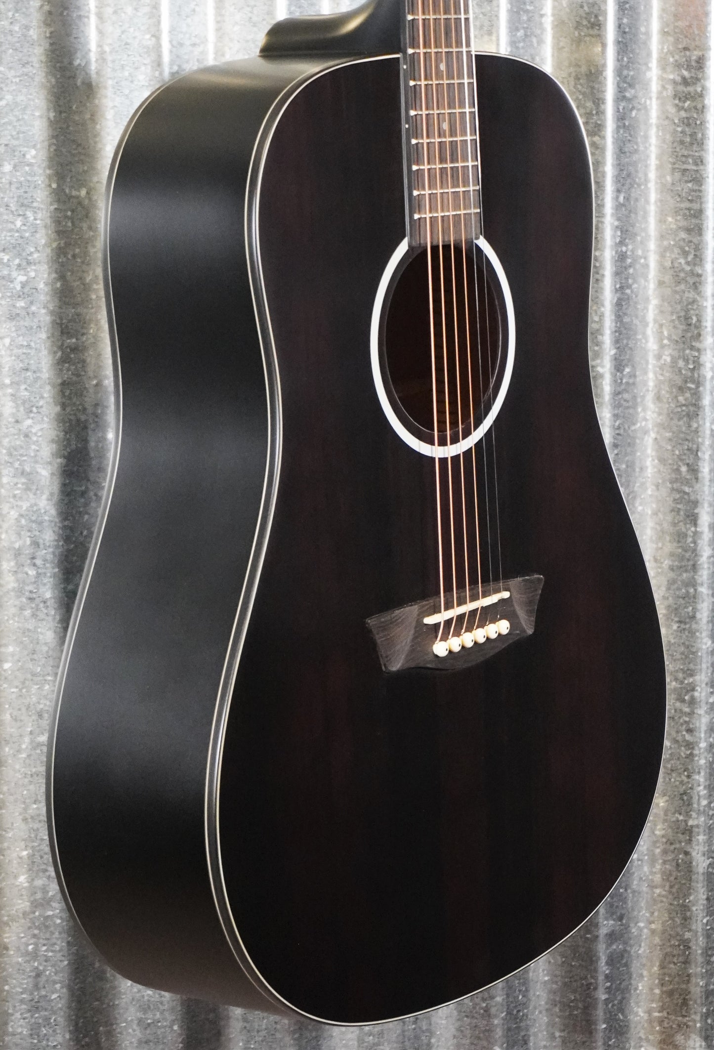 Washburn Deep Forest Ebony D Acoustic Guitar DFED-U #5941 Used