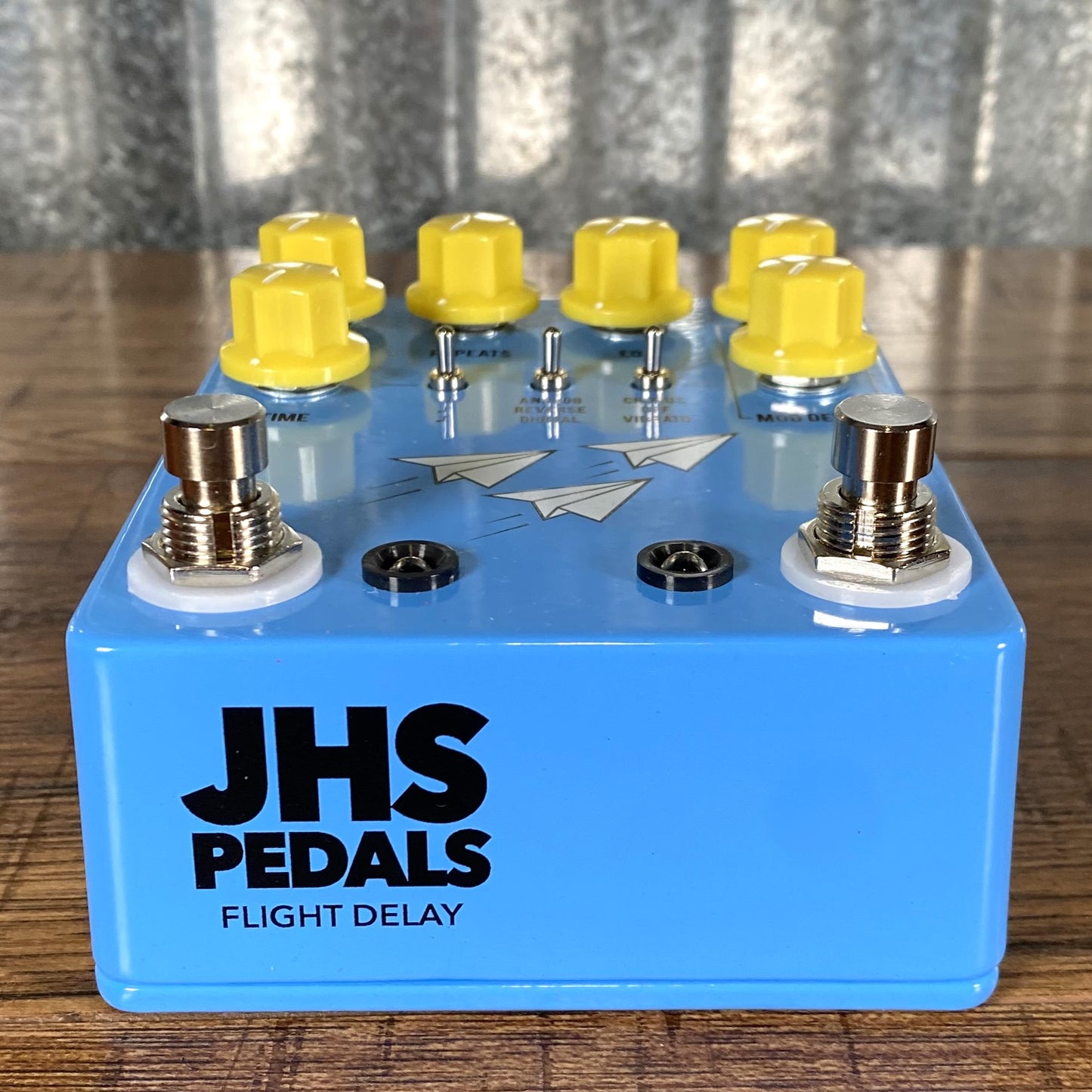 JHS Pedals Flight Delay Reverse Analog Digital with Chorus & Vibrato Guitar Effect Pedal Blue