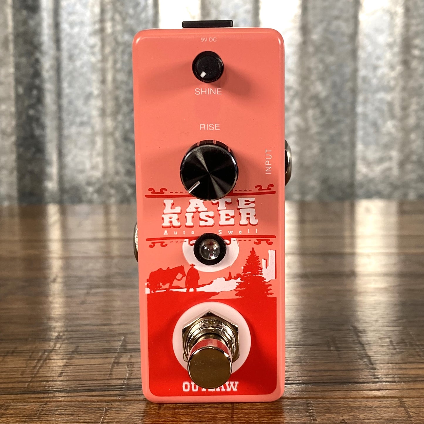 Outlaw Effects Late Riser Auto Volume Swell Guitar Effect Pedal