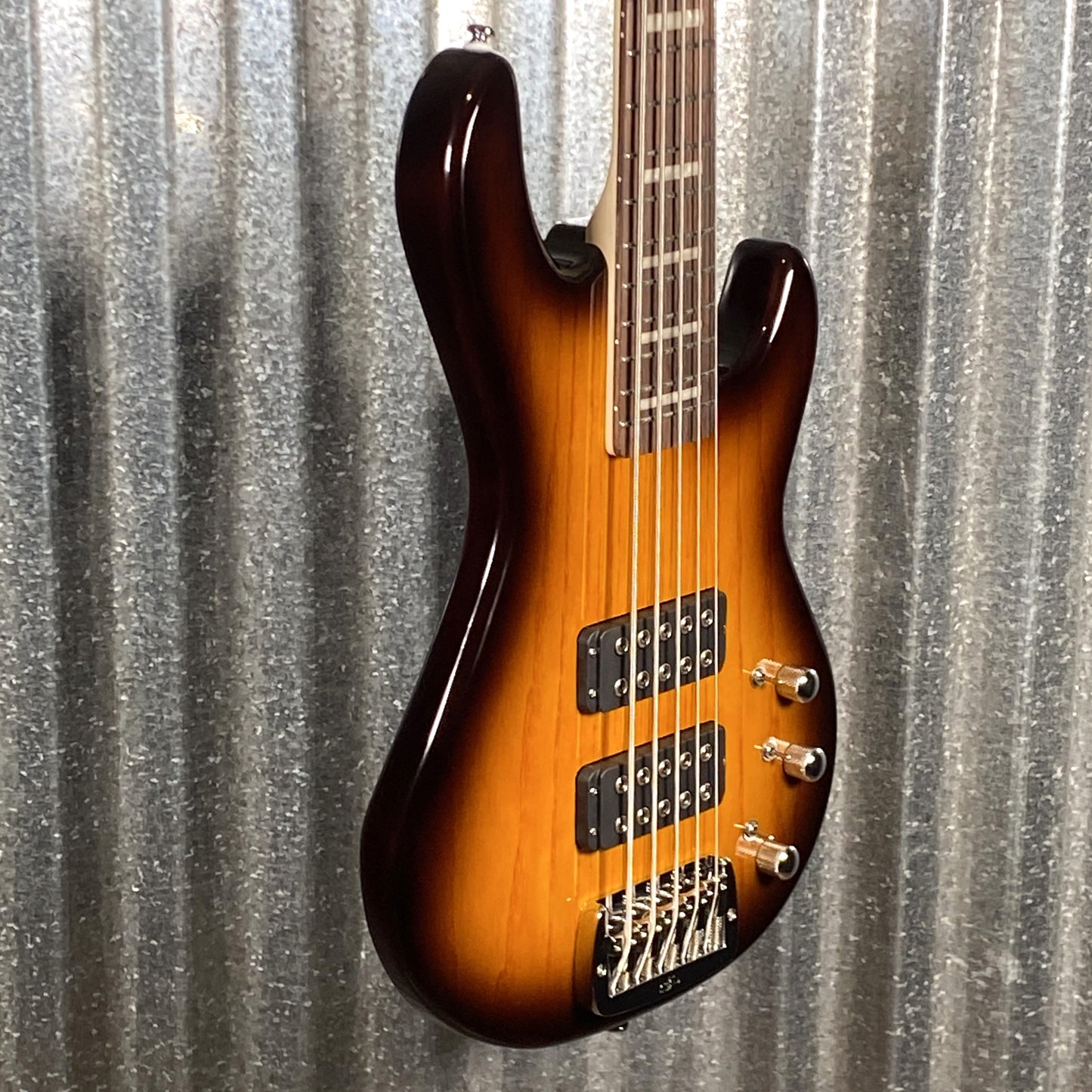 G&L Tribute L-2500 Tobacco Sunburst 5 String Bass L2500 #8822 Used