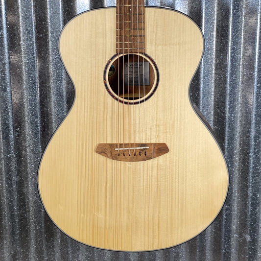 Breedlove Discovery S Concerto  Spruce Acoustic Guitar #3961