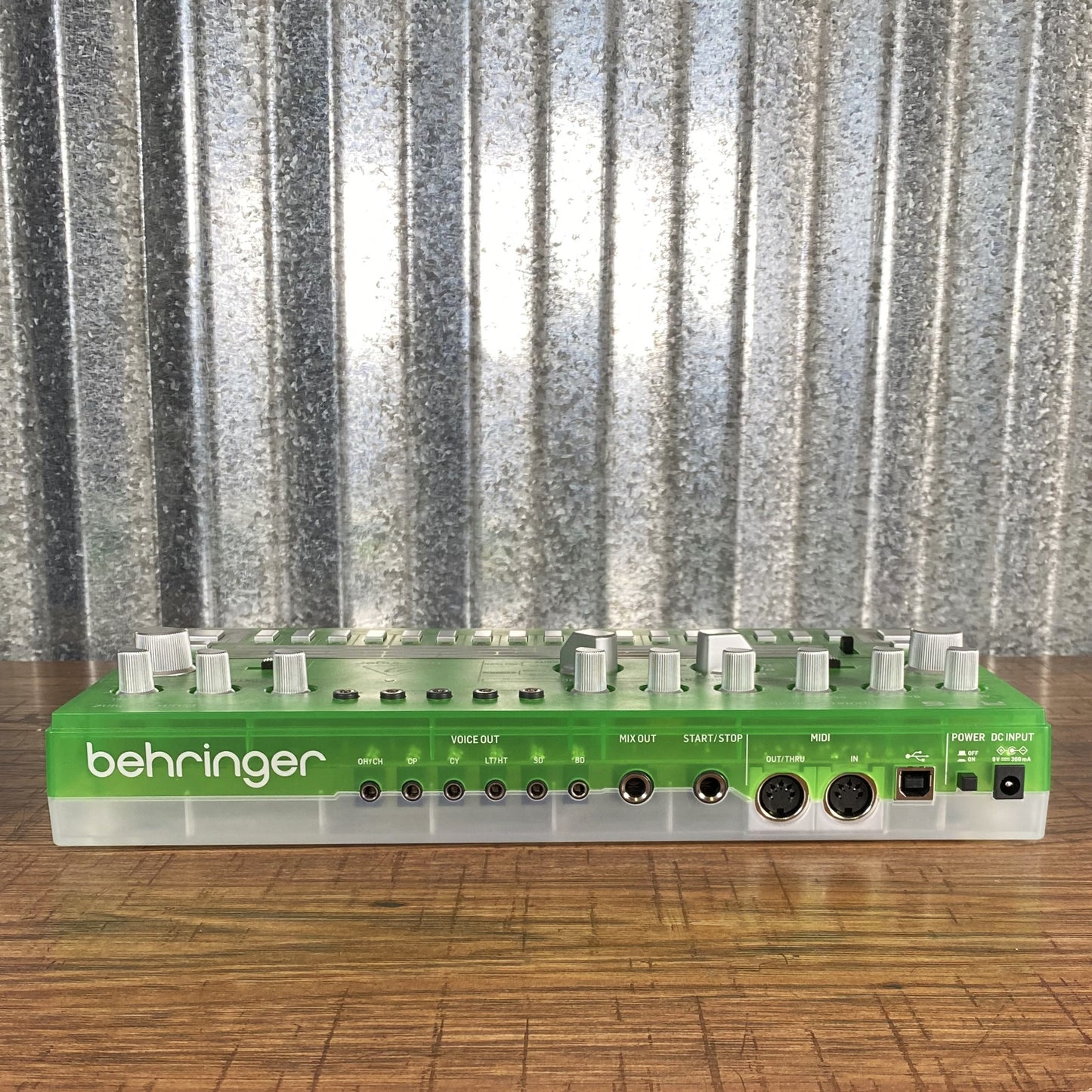 Behringer RD-6 Analog Drum Machine Sequencer Transparent Lime Used