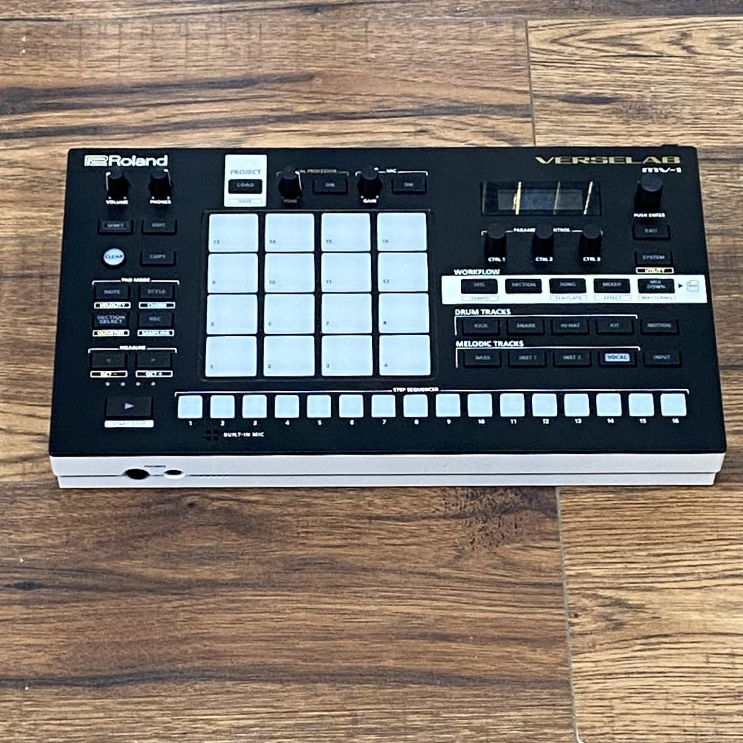 Roland Verselab MV-1 Music Creation Workstation Used