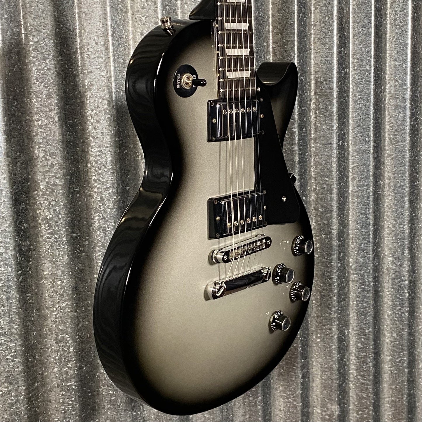Gibson Les Paul Studio 2009 Siliverburst Guitar & Case #0397