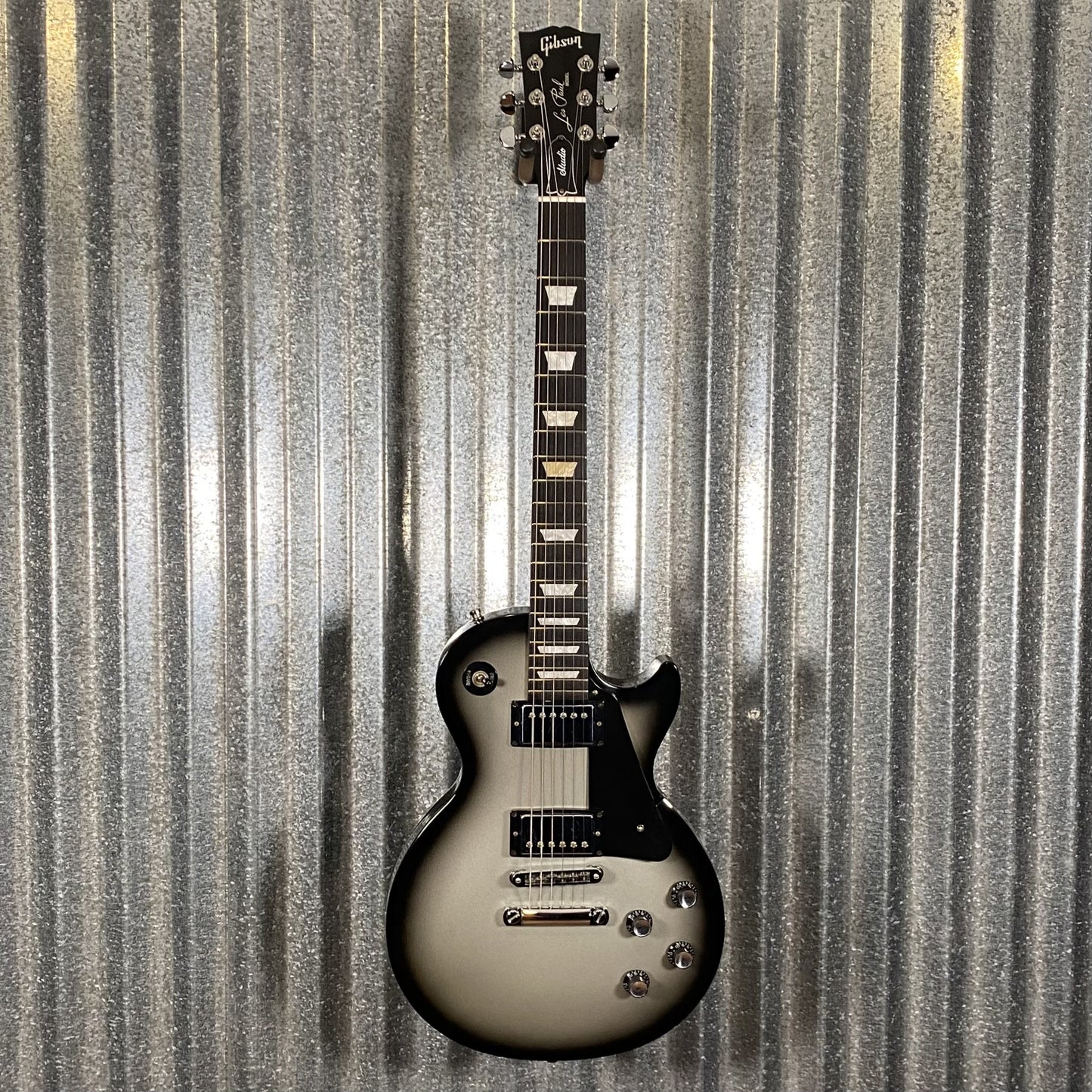 Gibson Les Paul Studio 2009 Siliverburst Guitar & Case #0397