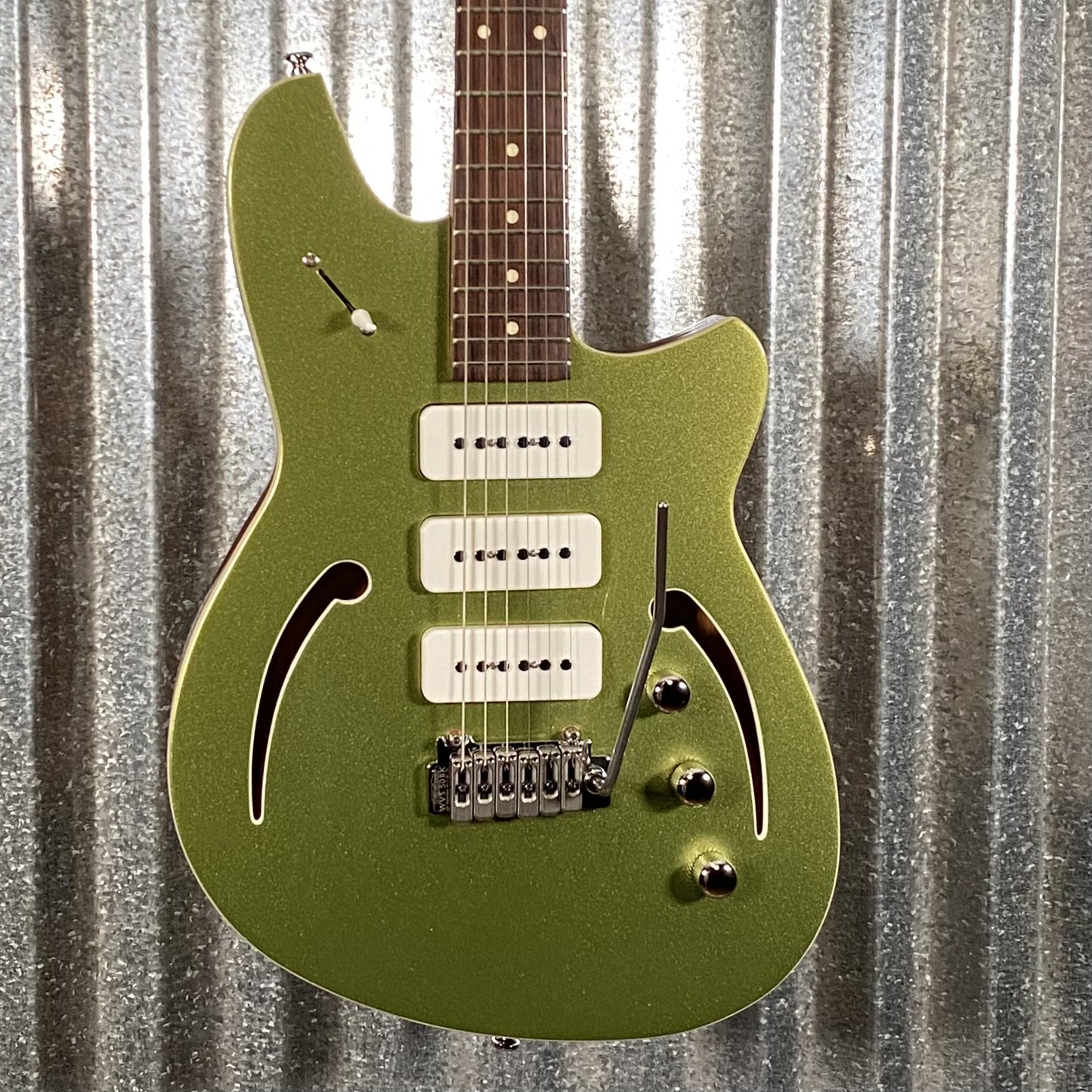 Reverend Kingbolt Air 390 Metallic Limeade Guitar #71003