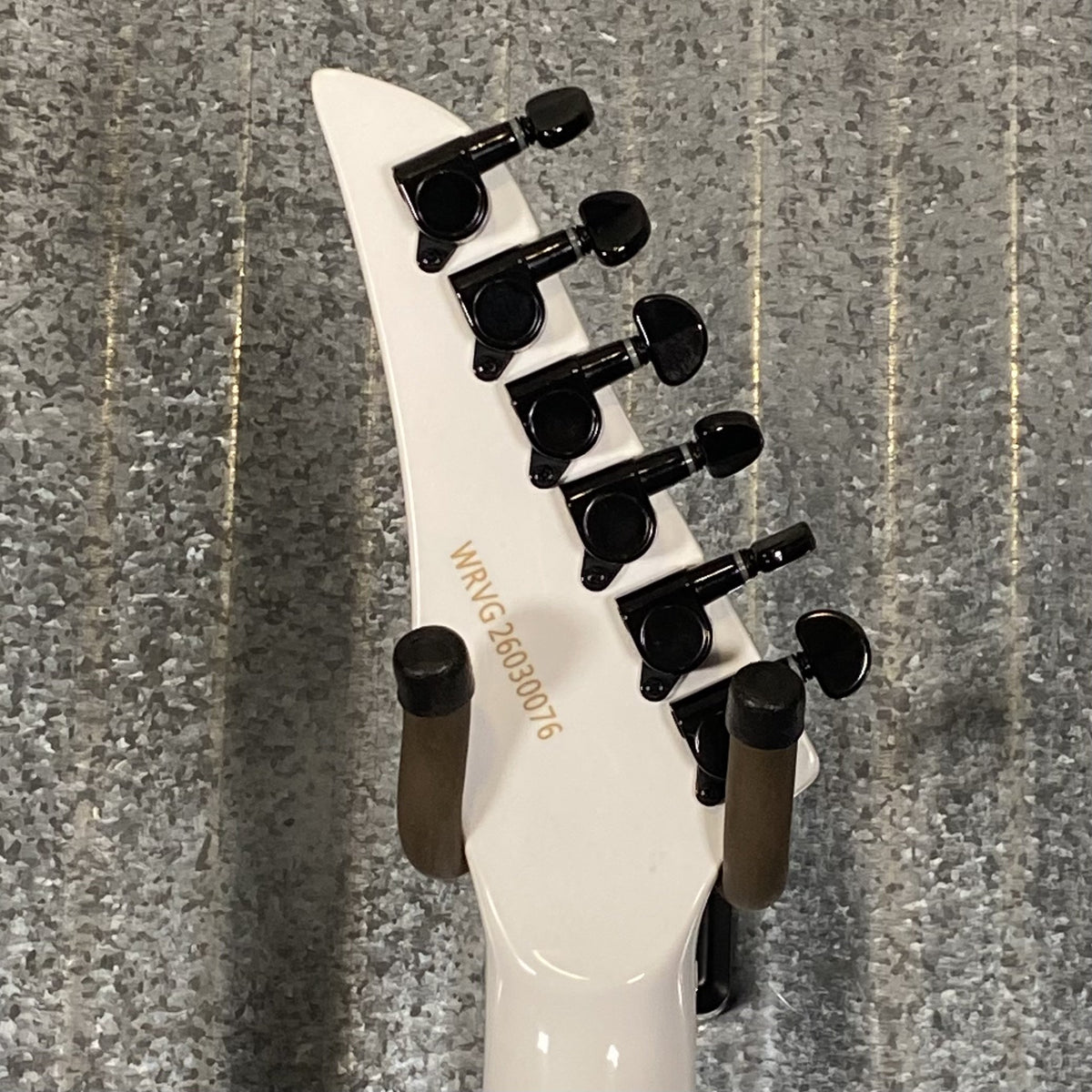 Westcreek Guitars Revenge Explorer Style Scratch White Red #0076 Used