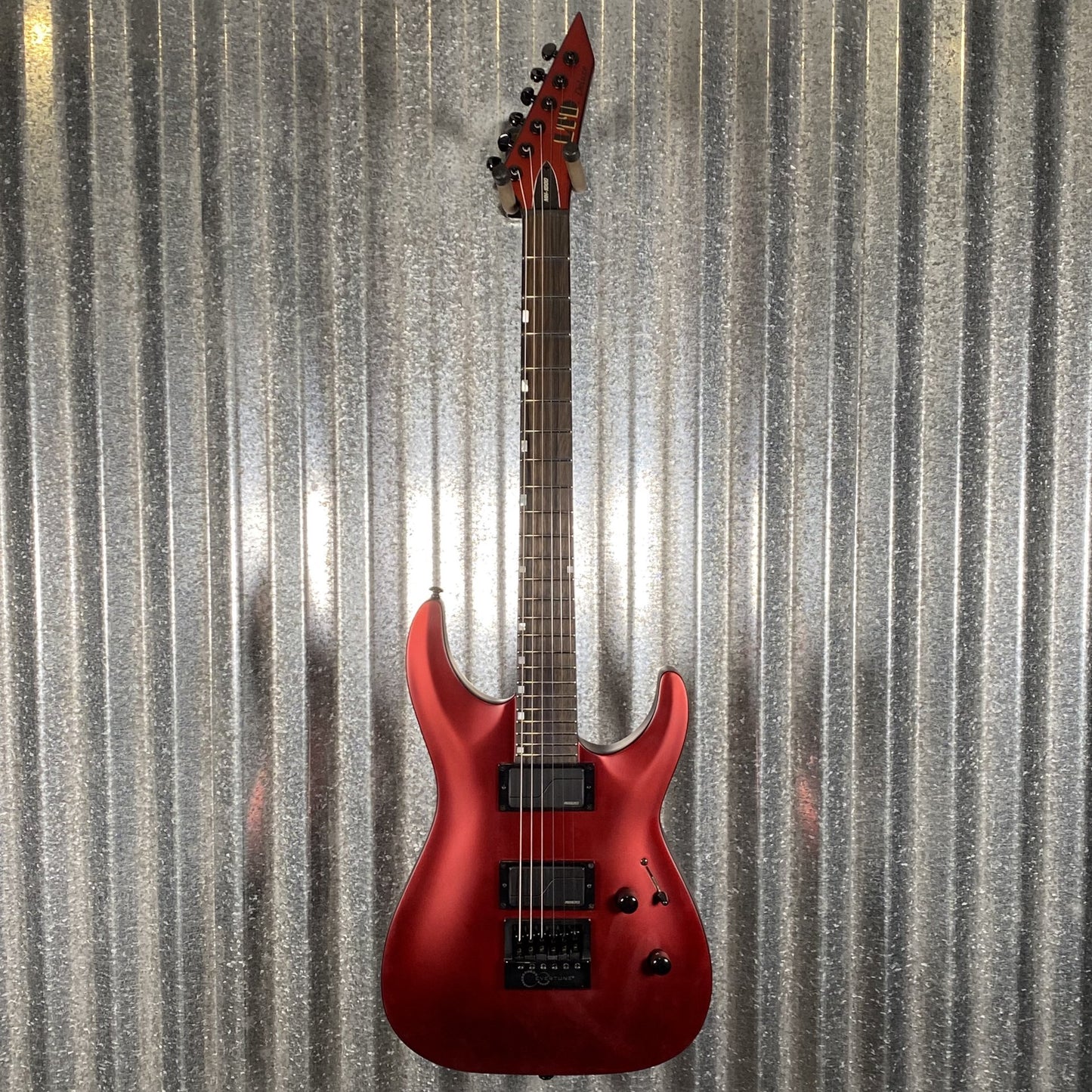 ESP LTD MH-1000 Evertune Candy Apple Red Satin Guitar MH1000ETCARS #0106 Used