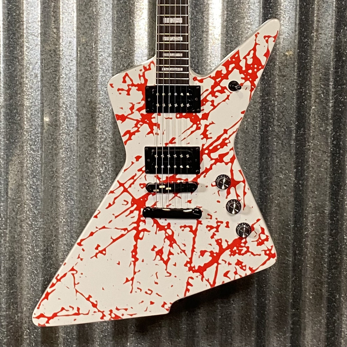 Westcreek Guitars Revenge Explorer Style Scatch Whte Red #0096 Used