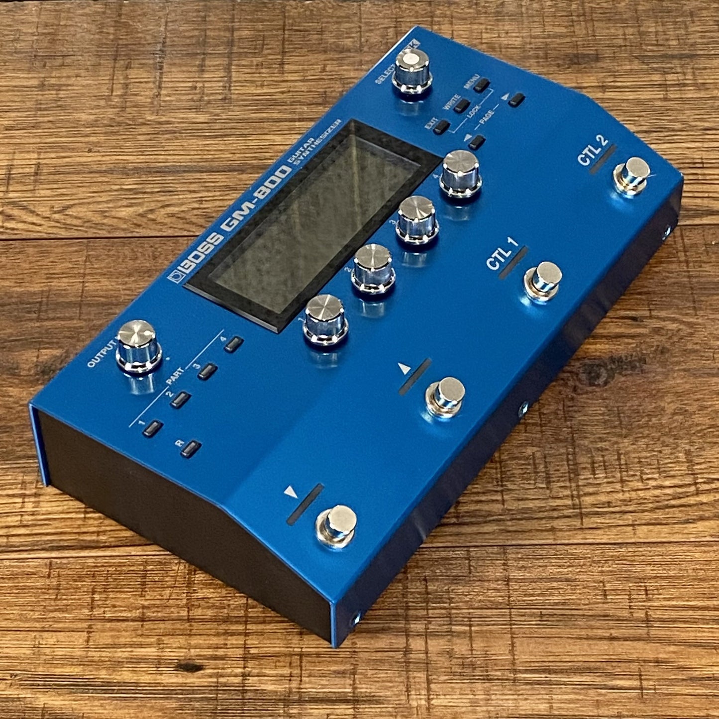 Boss GM-800 Guitar & Bass Synthesizer Effect Pedal Used