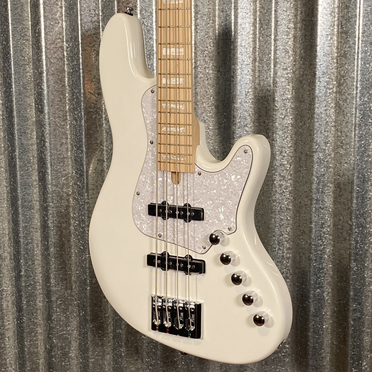 Cort Elrick NJS 4 String Bass White & Bag NJS4WHT #5138