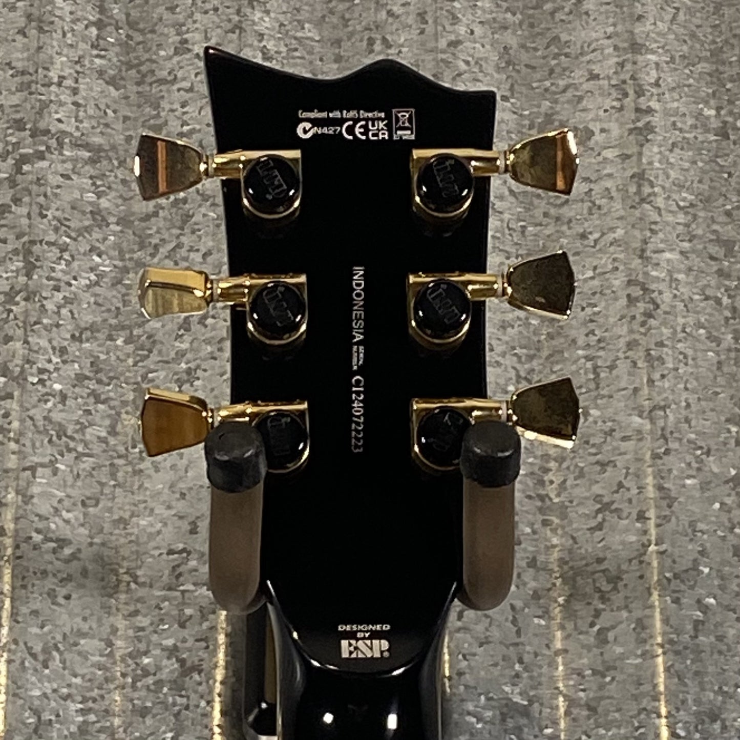 ESP LTD EC-1000T CMT Evertune Black Guitar EC1000TCTMETBLK #2223 Used