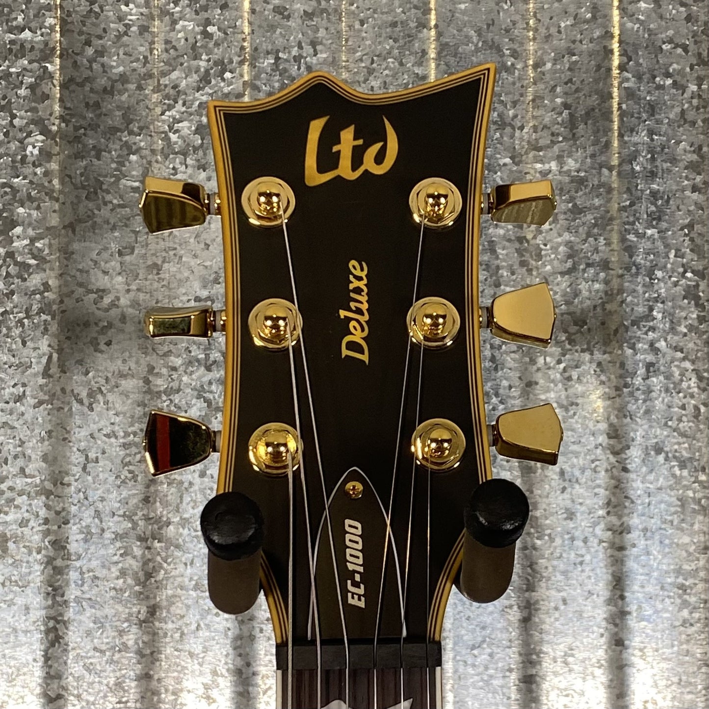 ESP LTD EC-1000 Vintage Black EMG Guitar & Case #0157 Used