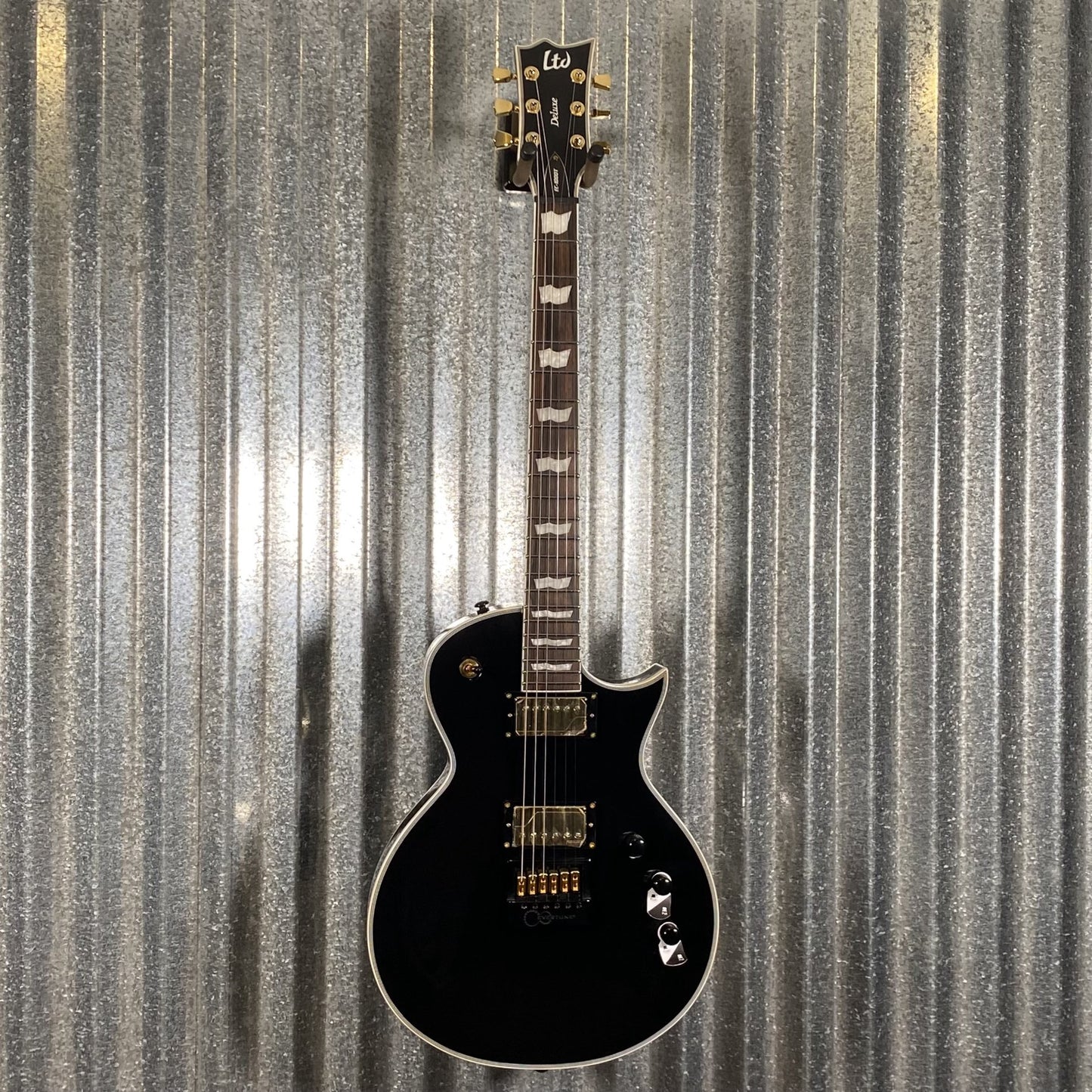 ESP LTD EC-1000T CMT Evertune Black Guitar EC1000TCTMETBLK #2223 Used