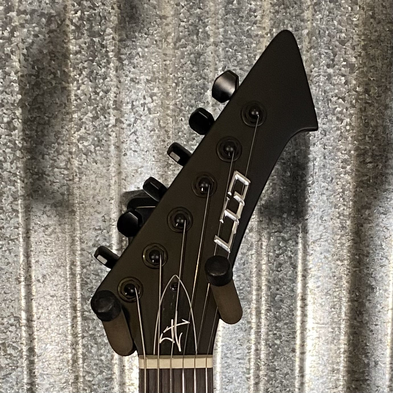 ESP LTD Vulture Jame Hetfield Black Satin Guitar & Case VULTUREBLKS #0766 Used