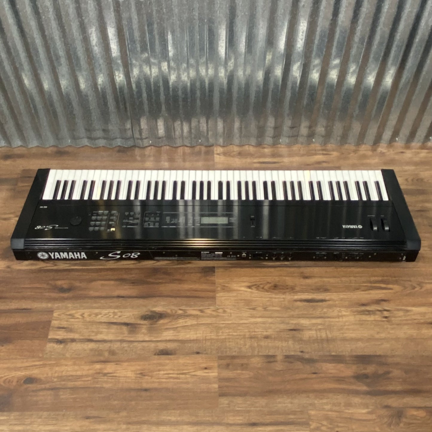 Yamaha S08 88 Key Weighted Action Synthesizer Used