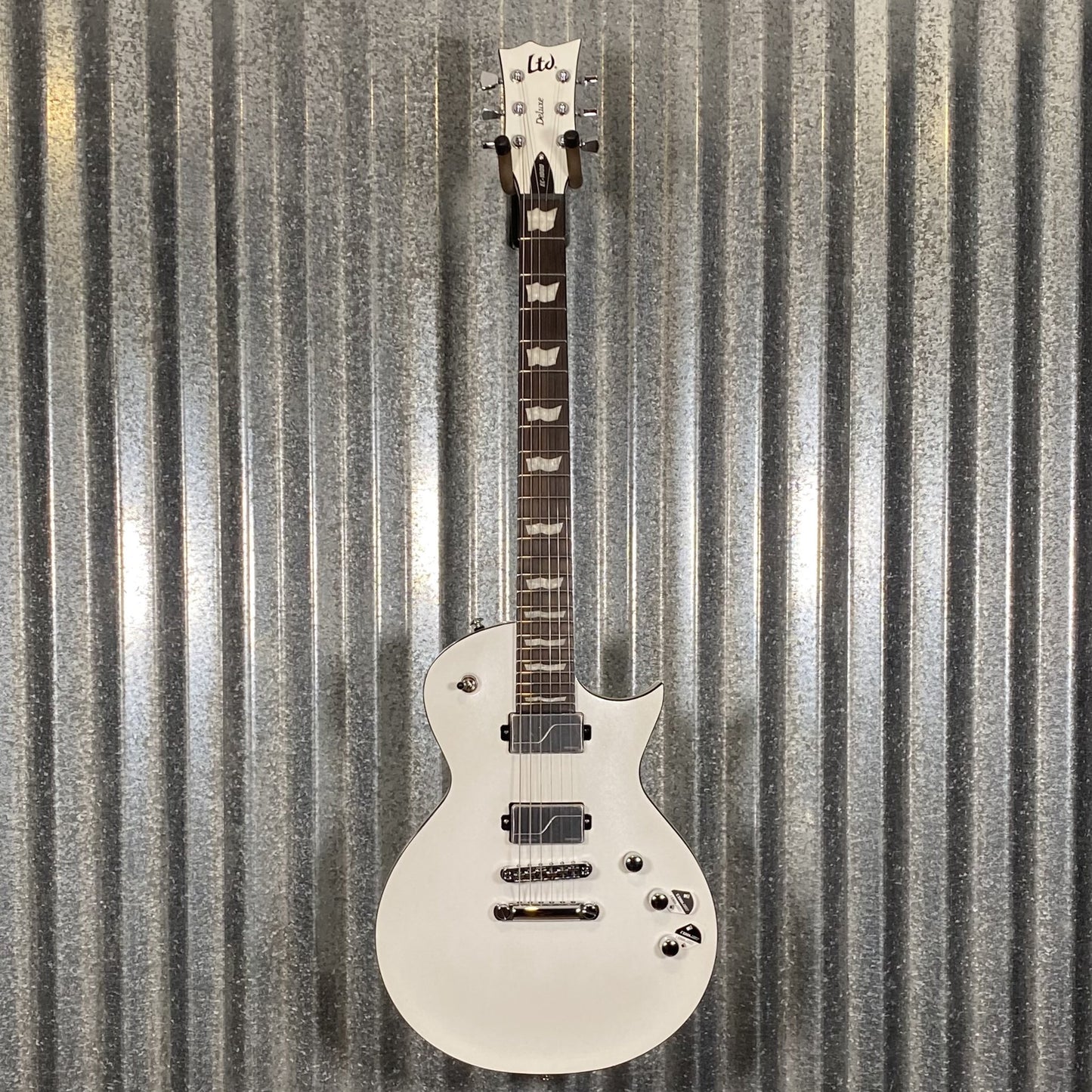 ESP LTD EC-1000 Pearl White Guitar EC1000PW #1132 Used