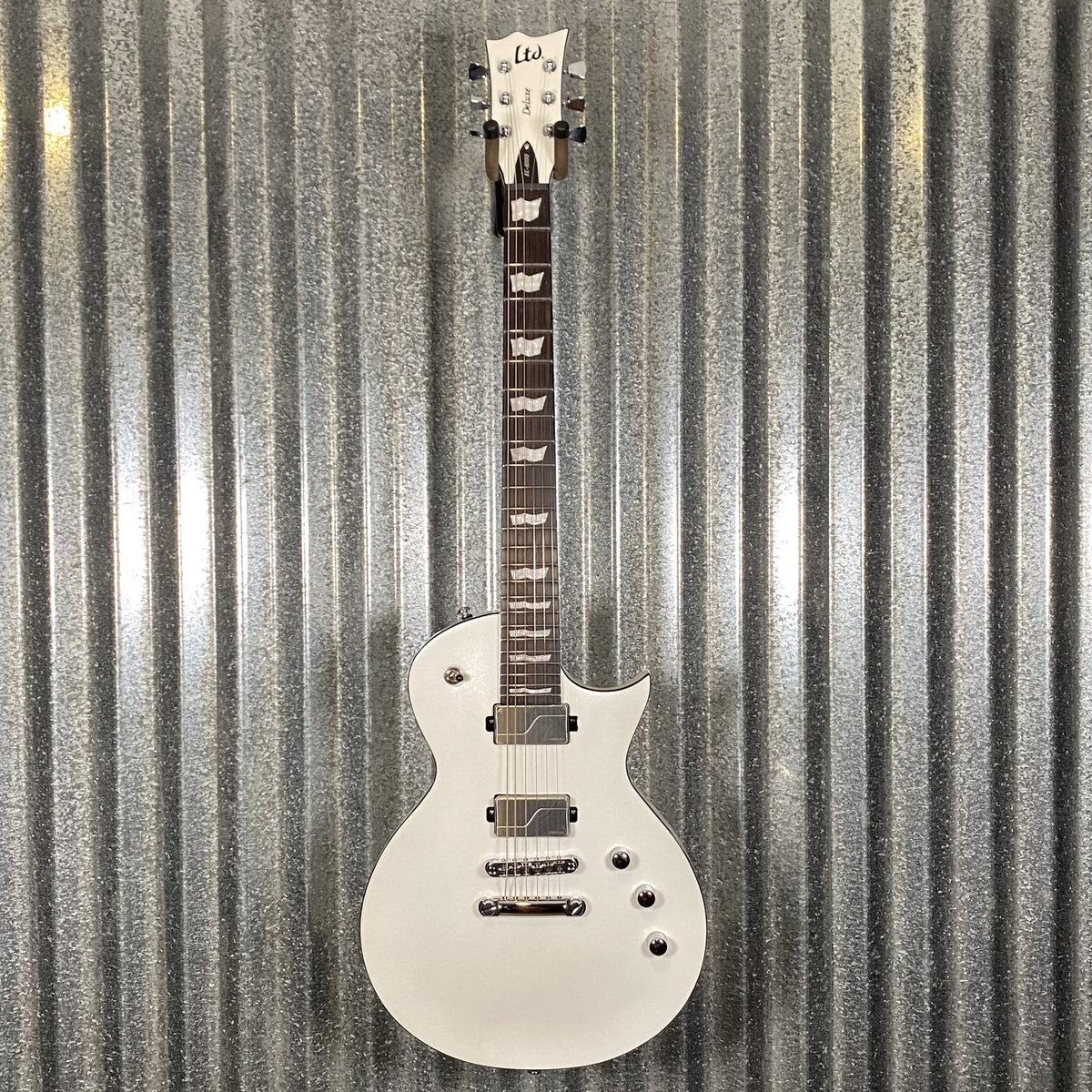 ESP LTD EC-1000 Pearl White Guitar EC1000PW #1095 Used