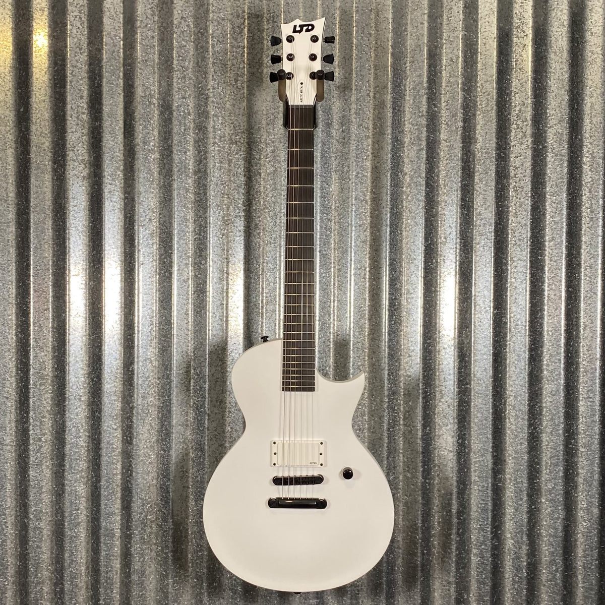 ESP LTD EC Arctic Metal Snow White Satin Guitar ECARMSWS #0073 Used