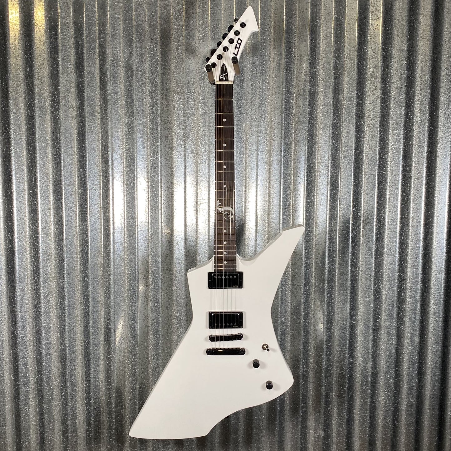 ESP LTD Snakebyte James Hetfield Snow White Guitar & Case SNAKEBYTE #2989 Used