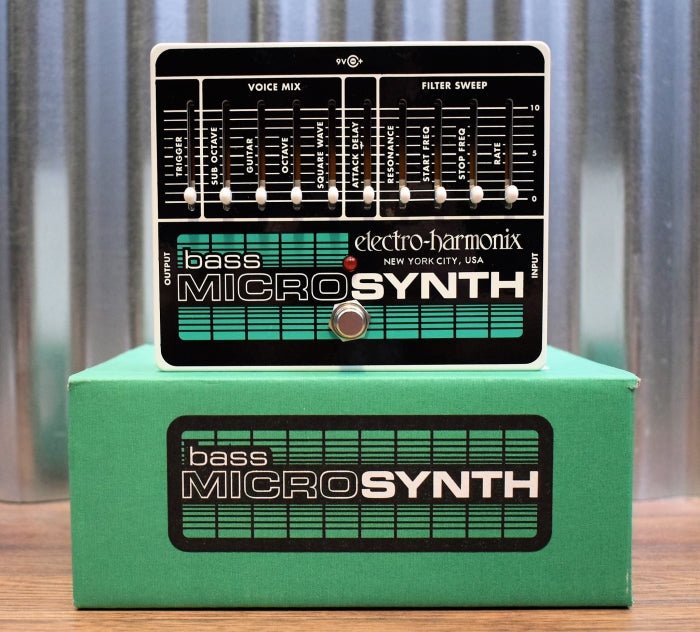 Electro-Harmonix EHX Bass Micro Synth Guitar Effect Pedal Demo