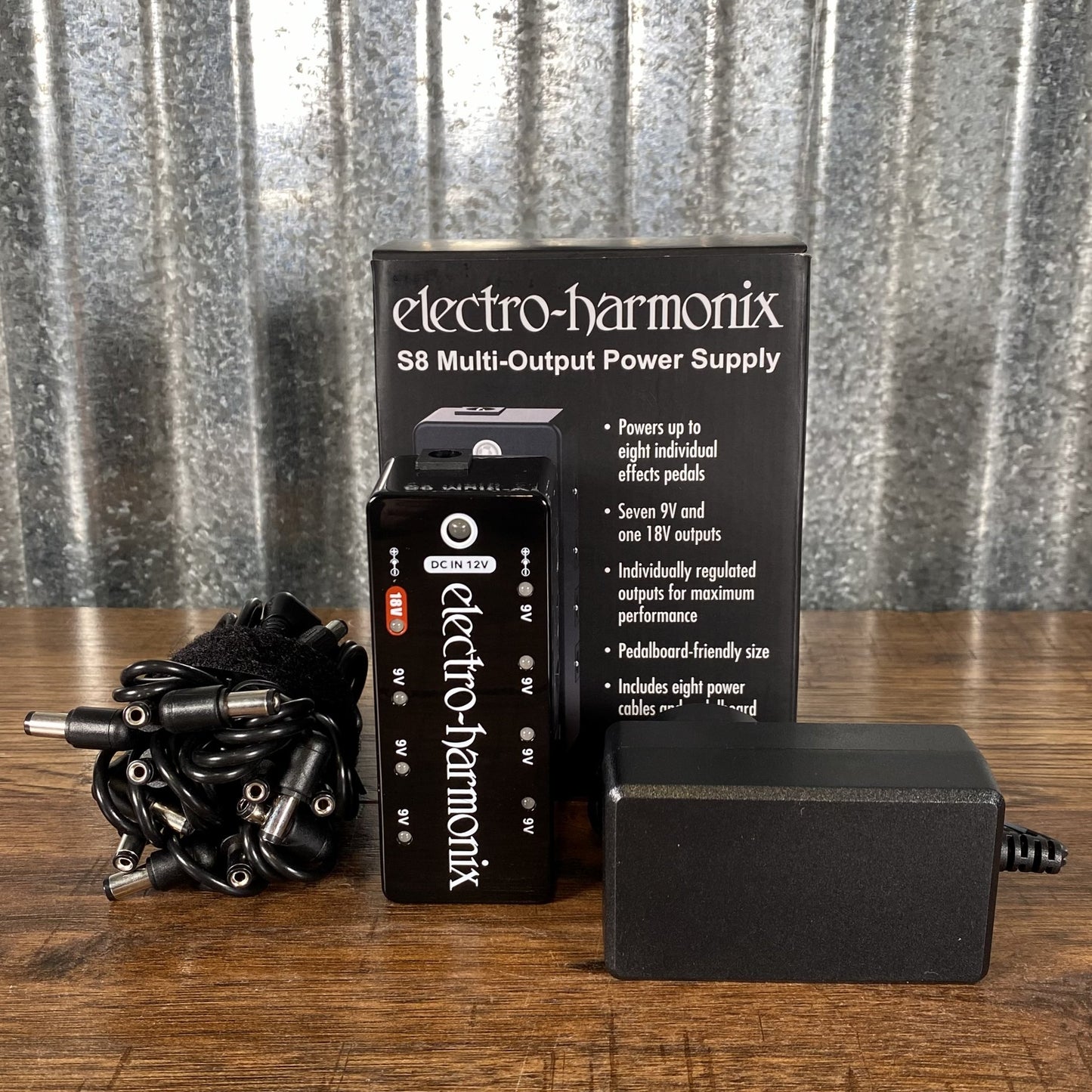 Electro-Harmonix EHX S8 9V 18V Pedalboard Effect Pedal Power Supply