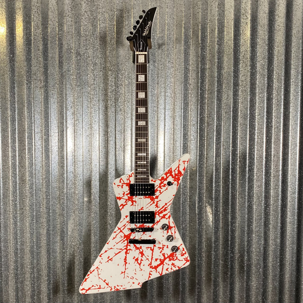 Westcreek Guitars Revenge Explorer Style Scatch Whte Red #0096 Used