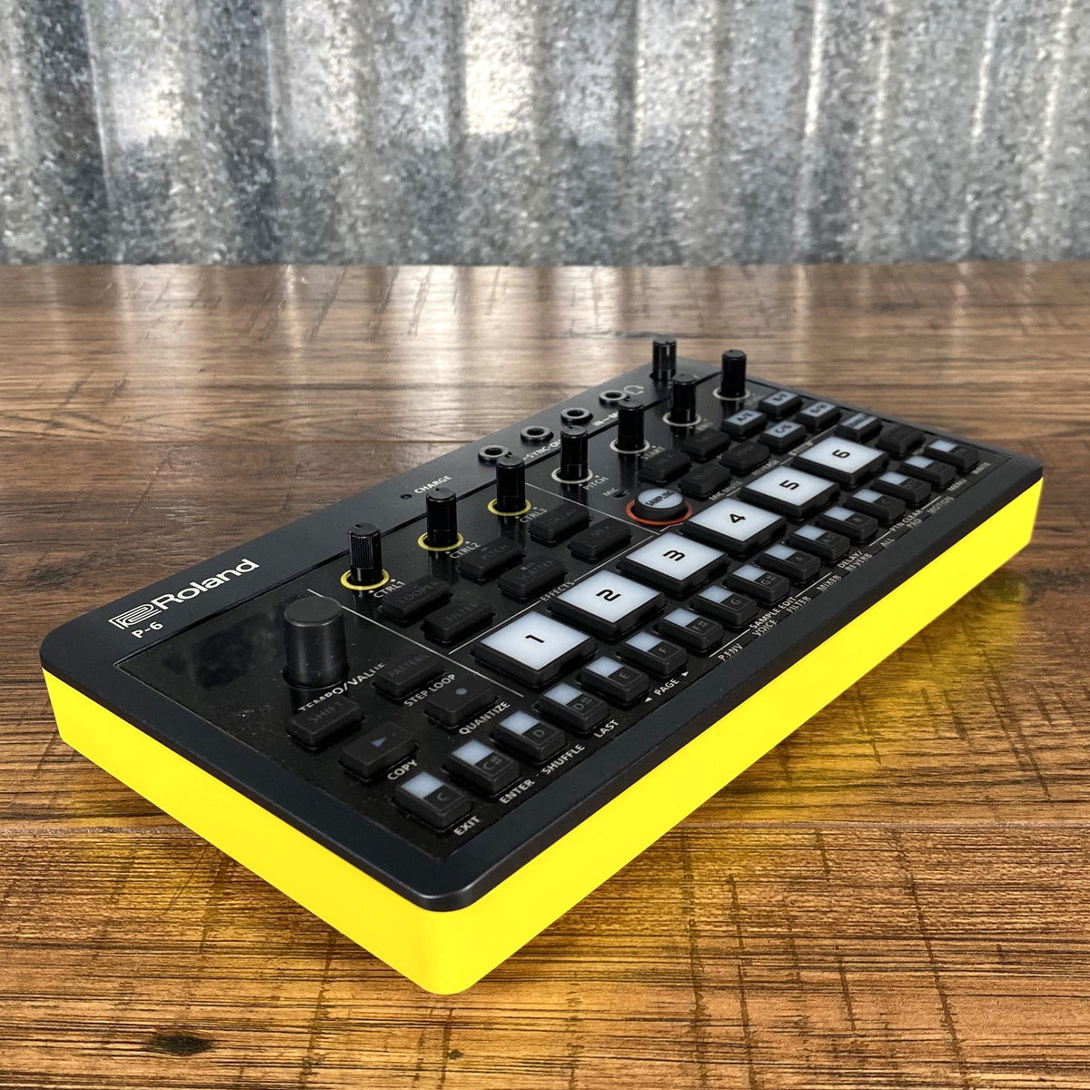 Roland P-6 AIRA Compact Creative Sampler Demo