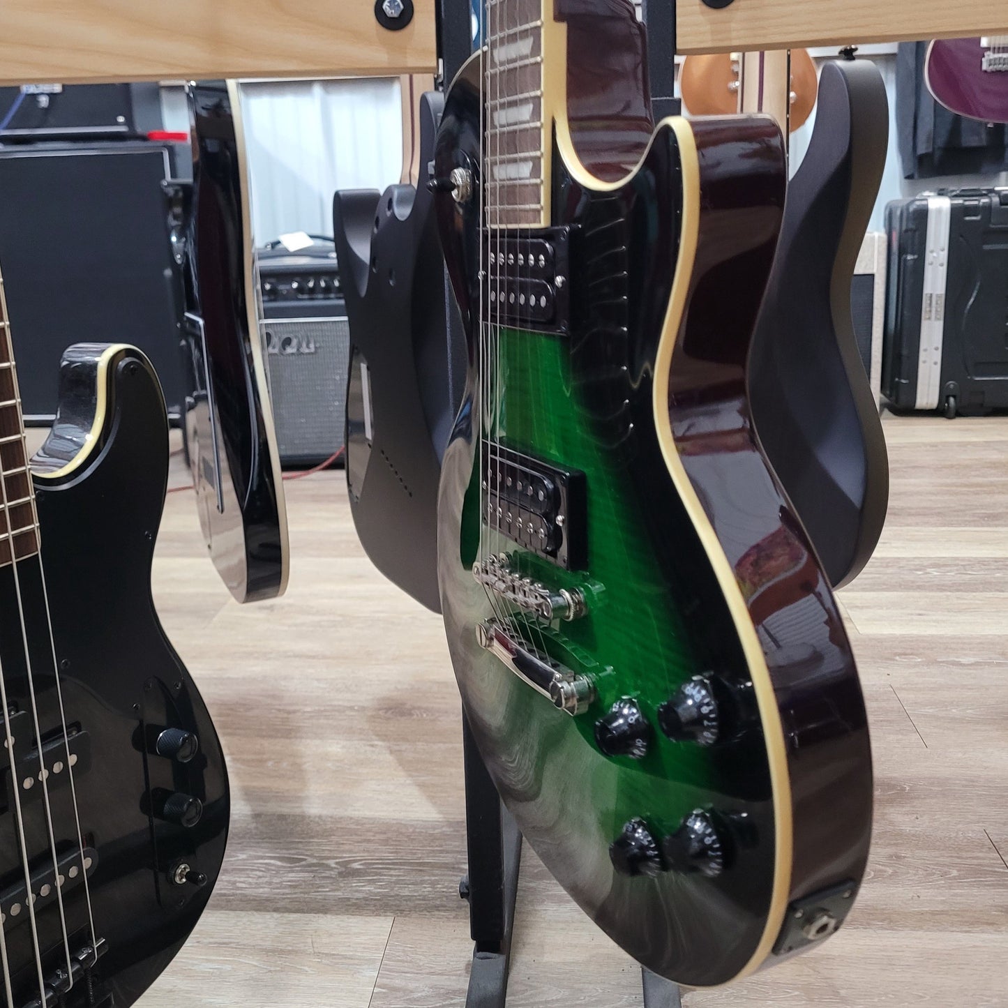 Epiphone Slash Standard Les Paul Anaconda Burst Guitar #3276 Cracked