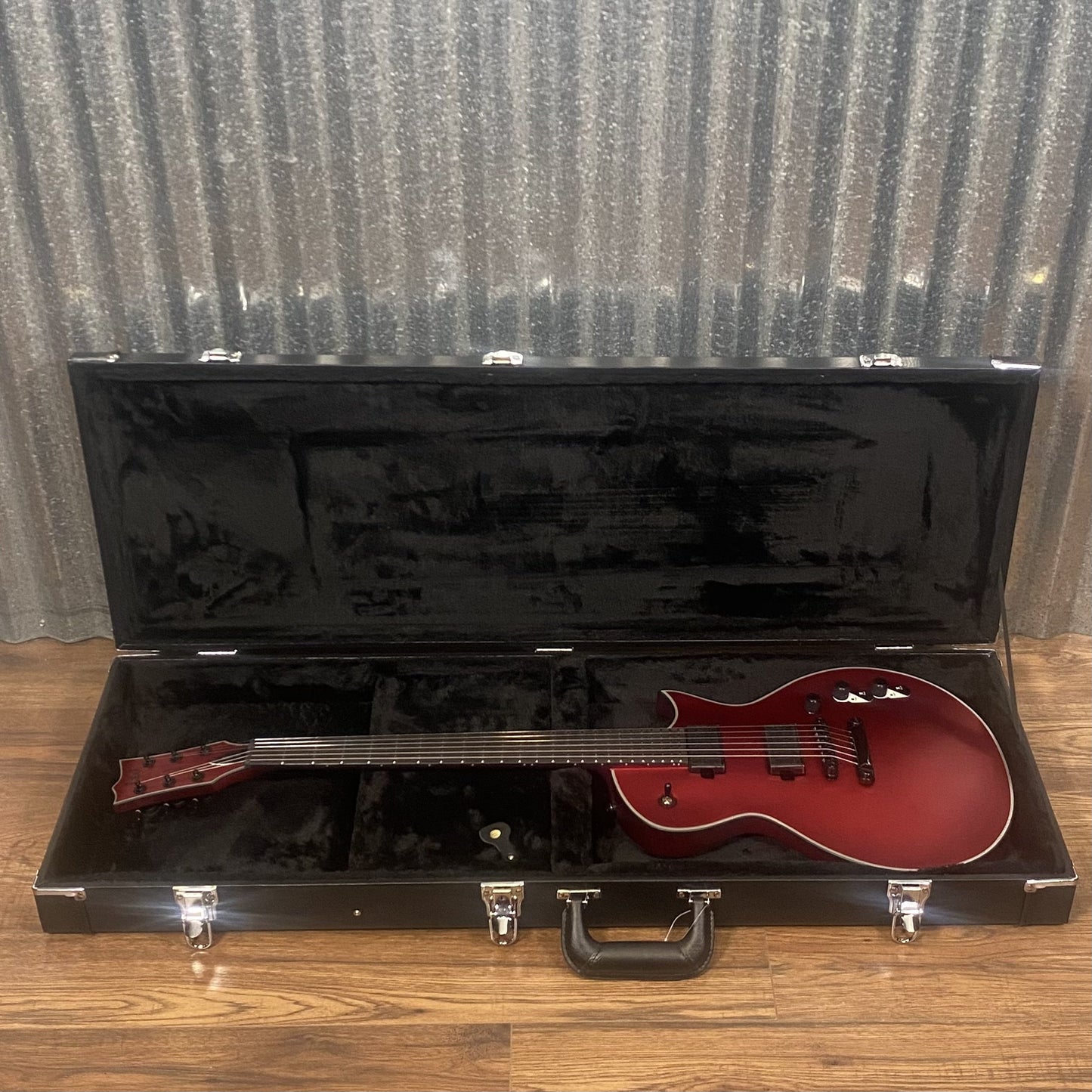 ESP LTD EC-1000 Candy Apple Red Guitar & Case EC1000CARS #0954 Used
