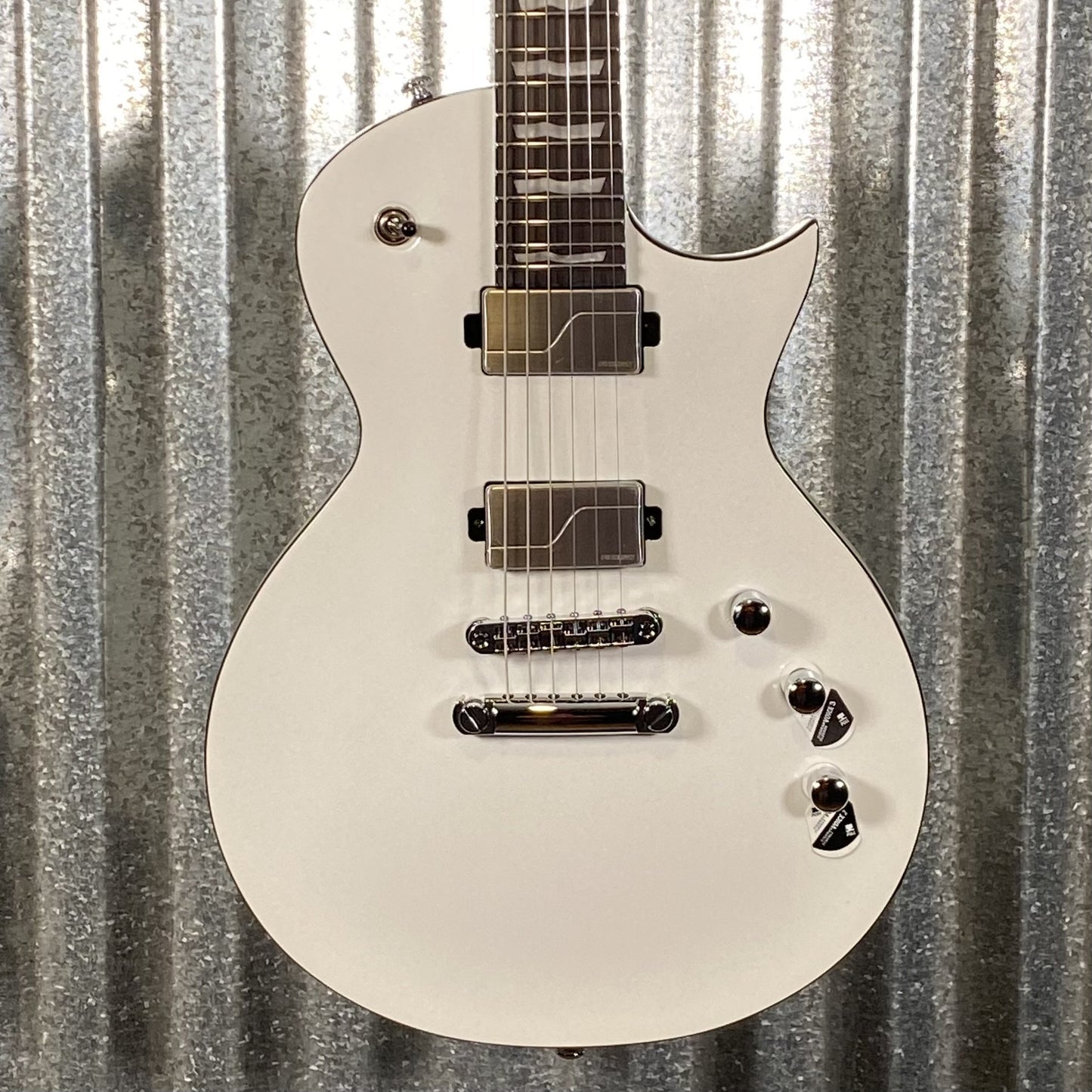 ESP LTD EC-1000 Pearl White Guitar & Case EC1000PW #1090 Used