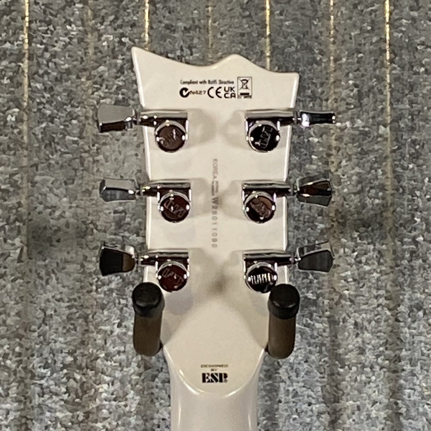 ESP LTD EC-1000 Pearl White Guitar & Case EC1000PW #1090 Used