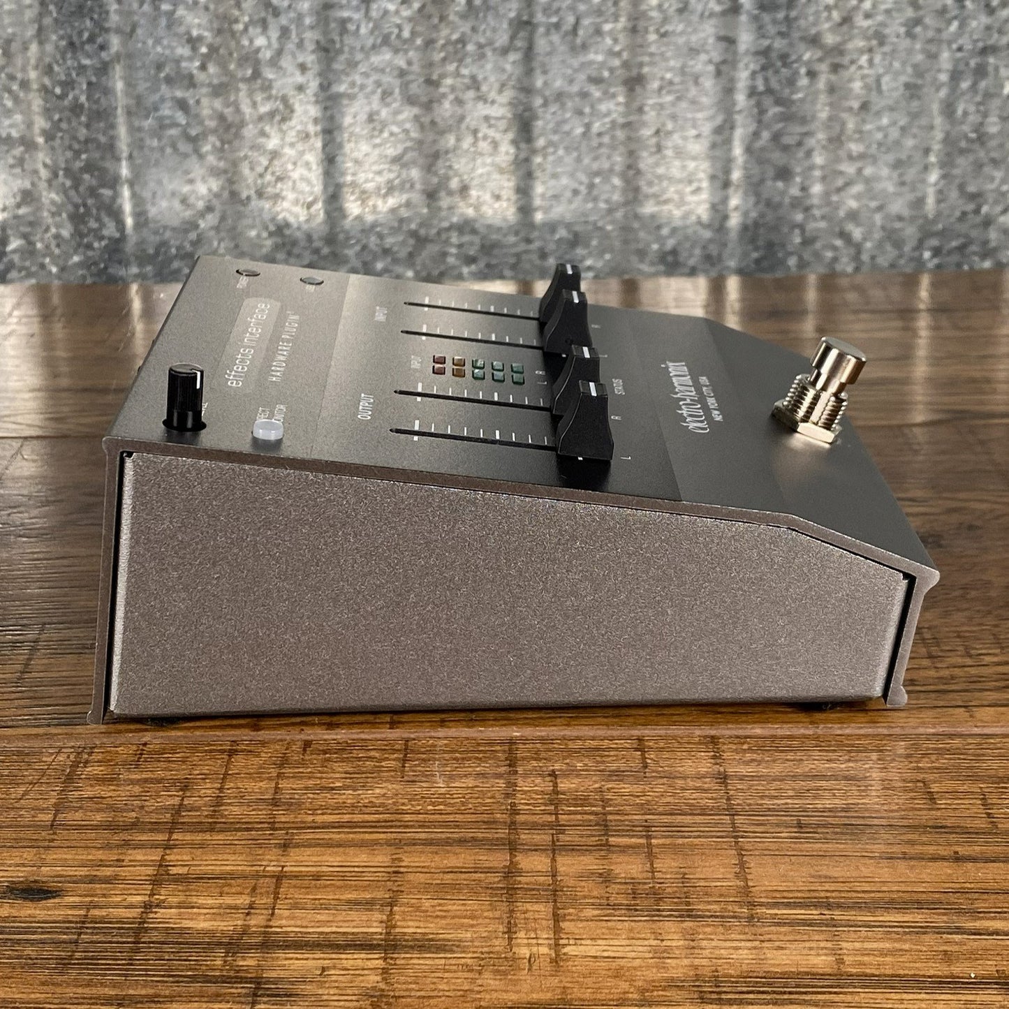 Electro-Harmonix EHX Interface Hardware Plugin USB Recording Guitar Effect Pedal