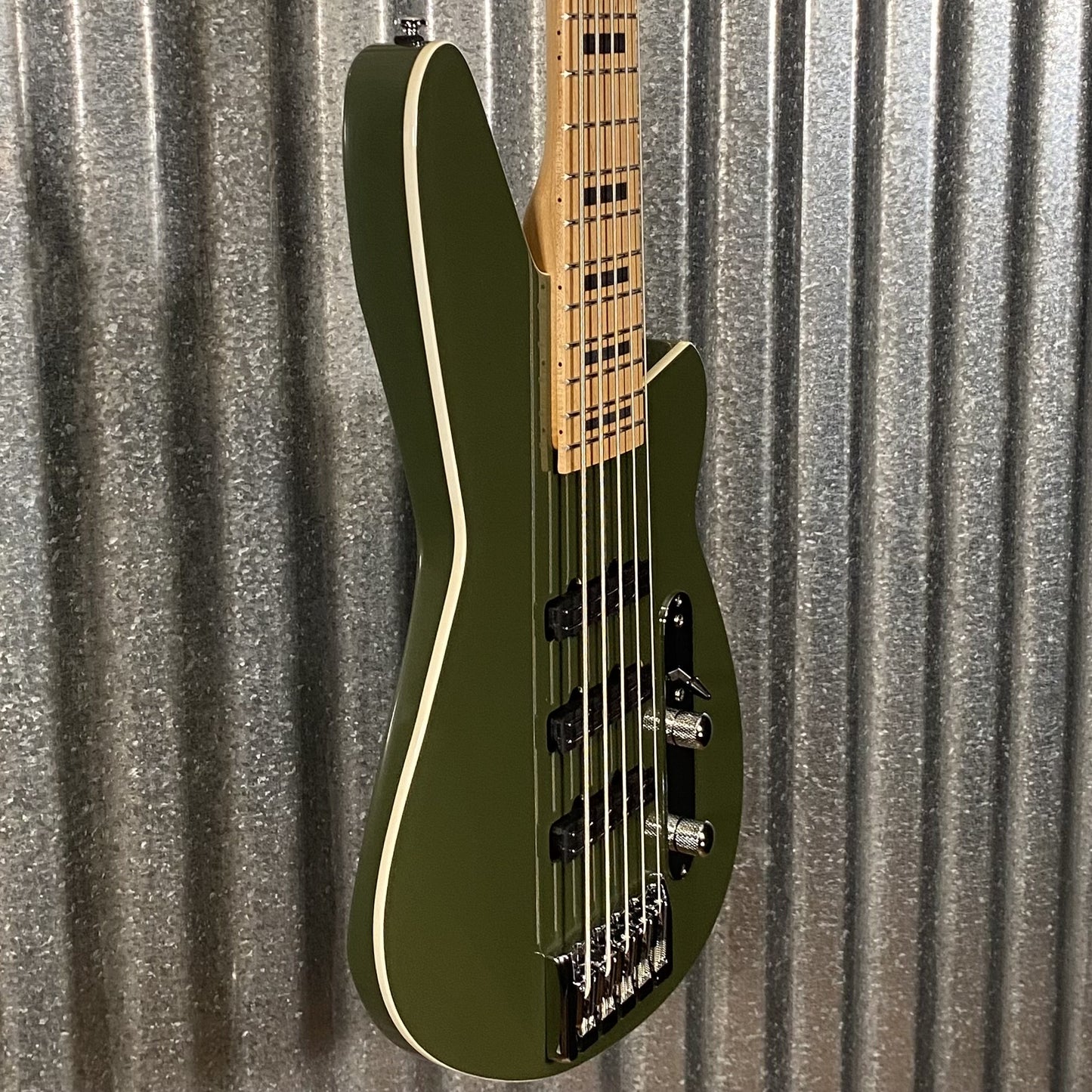 Reverend Triad 5 String Bass Army Green #70789
