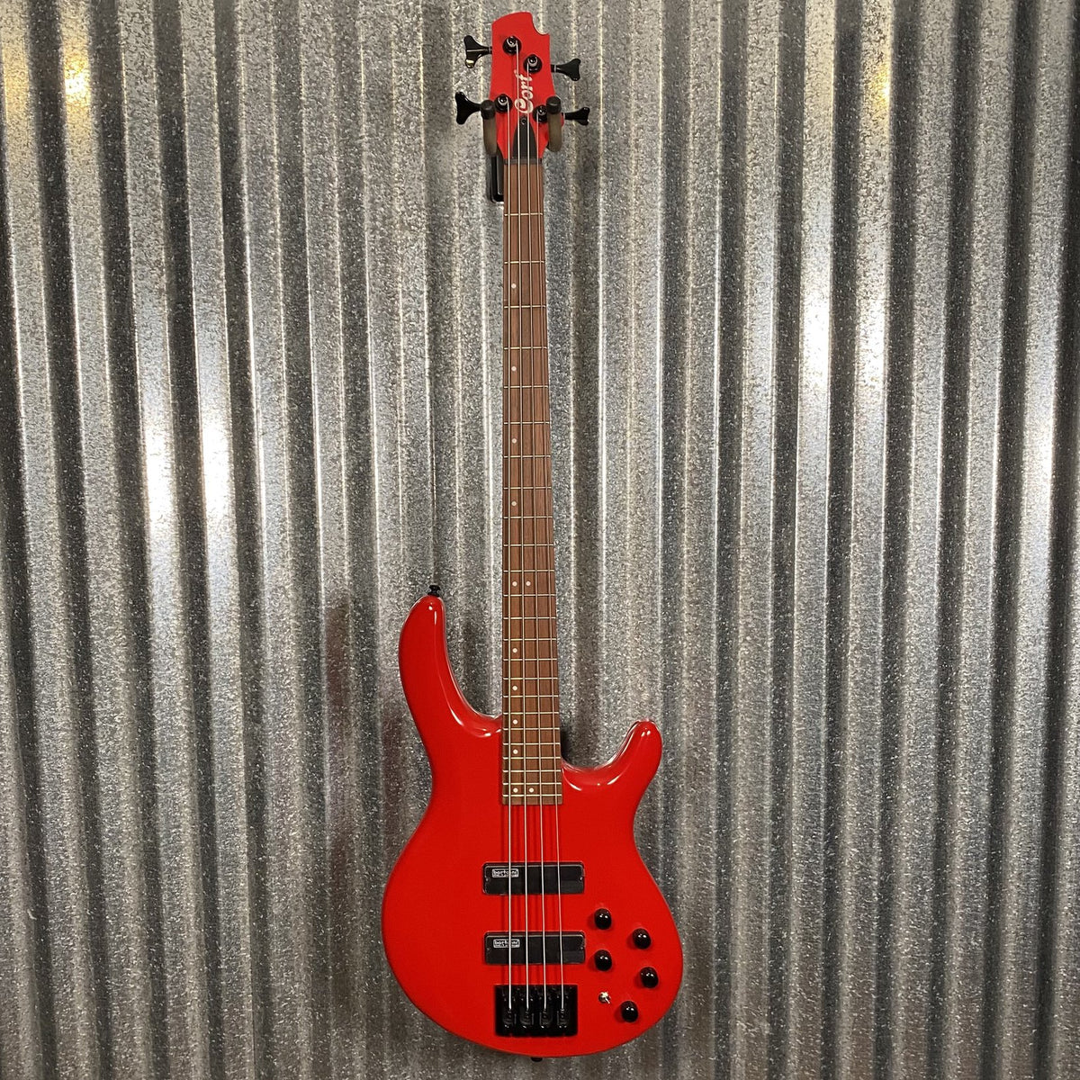 Cort Artisan C4 Deluxe Candy Red 4 String Bass C4DELUXECRD