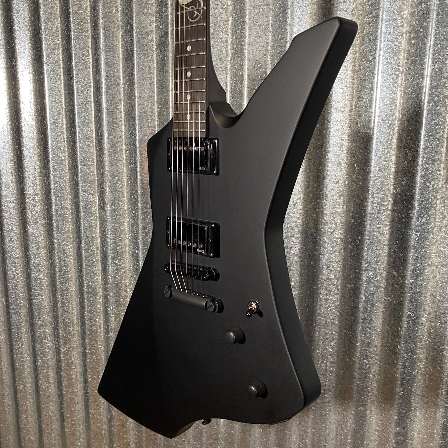 ESP LTD Snakebyte James Hetfield Black Satin Guitar & Case SNAKEBYTEBLKS #0984 Used
