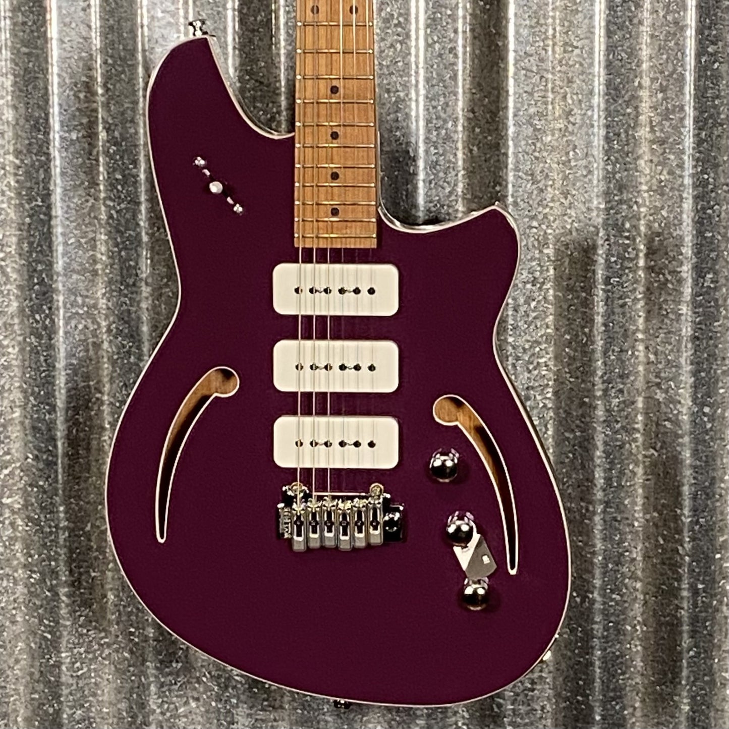Reverend Kingbolt Air 390 Purple Punch Guitar #72532