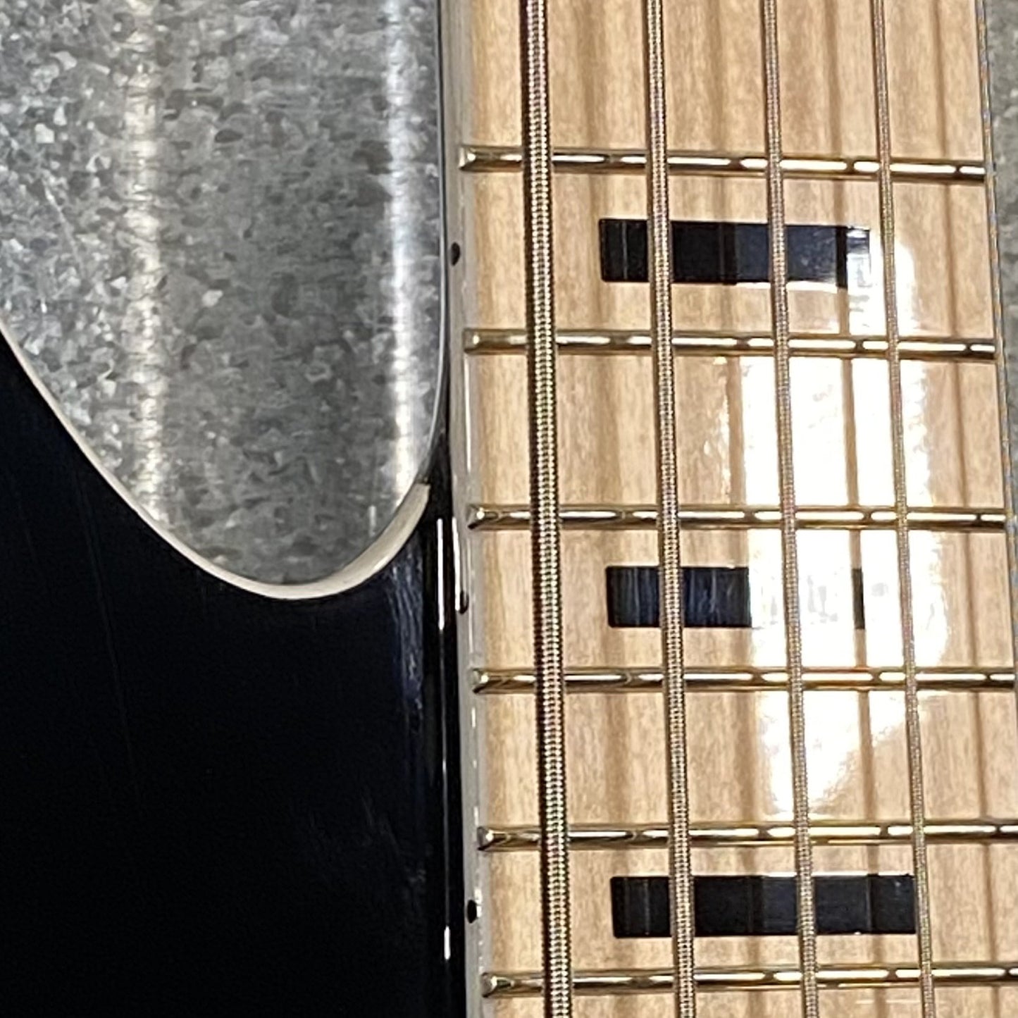 Schecter Stargazer 5 String Bass Black #0584 Demo