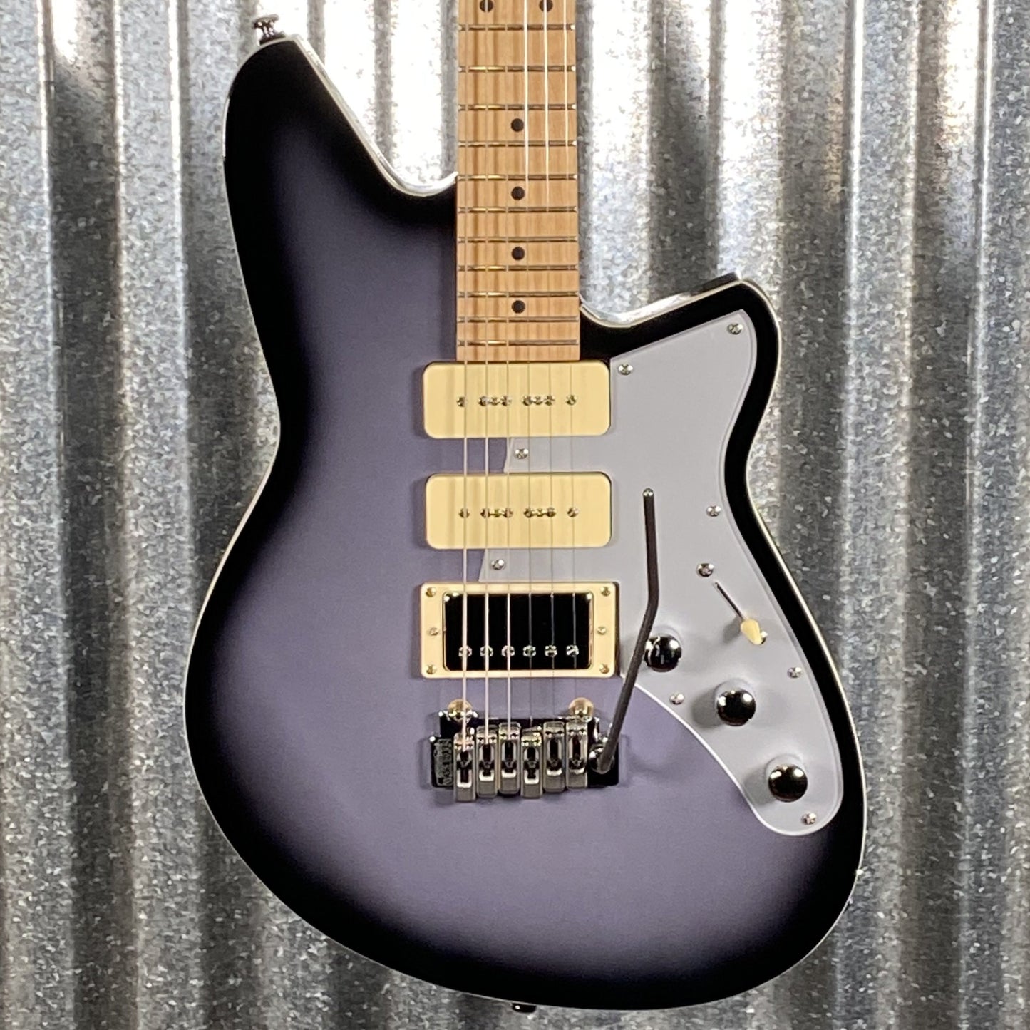 Reverend Six Gun HPP Periwinkle Burst Guitar #61655 Blem