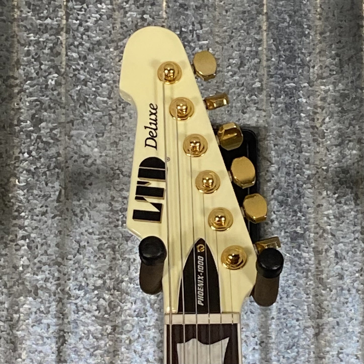 ESP LTD Phoenix-1000 Vintage White Guitar PHOENIX1000VW #1294 Used