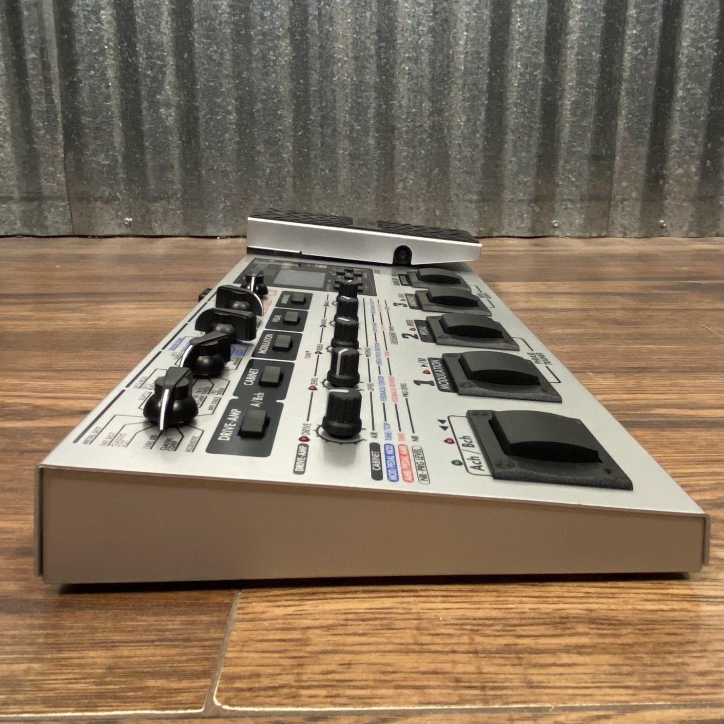 Korg ToneWorks AX1500G Guitar Multi Effect Pedal Used