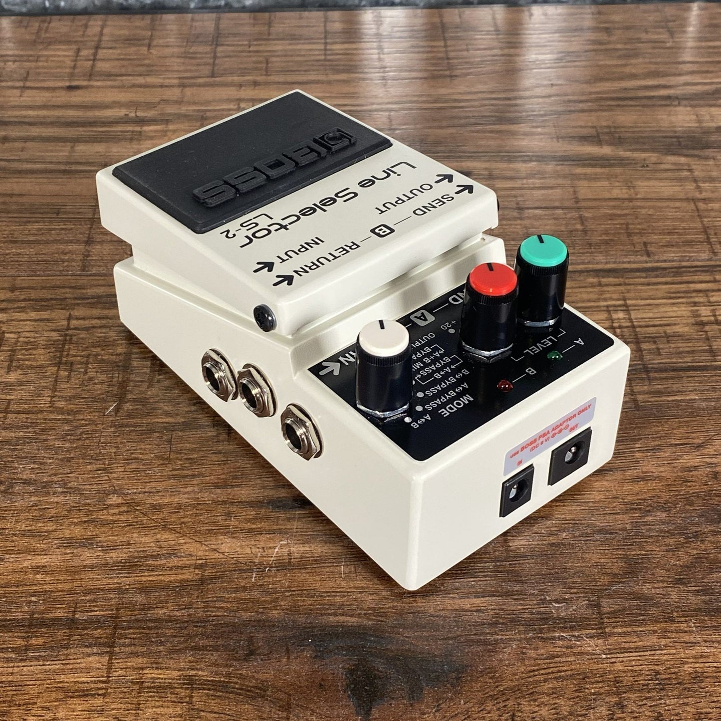 Boss LS-2 Line Selector AB Switch Guitar Effect Pedal Demo