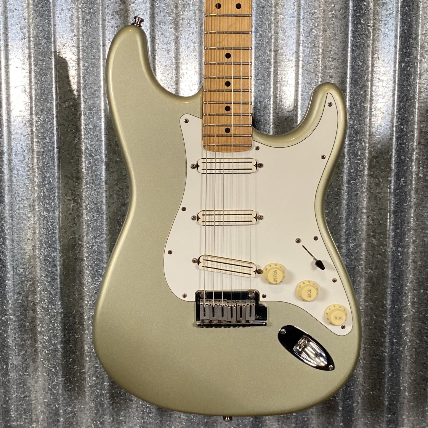 Fender Stratocaster Sage Green Guitar USA Maple Neck 1997 #4391 Used