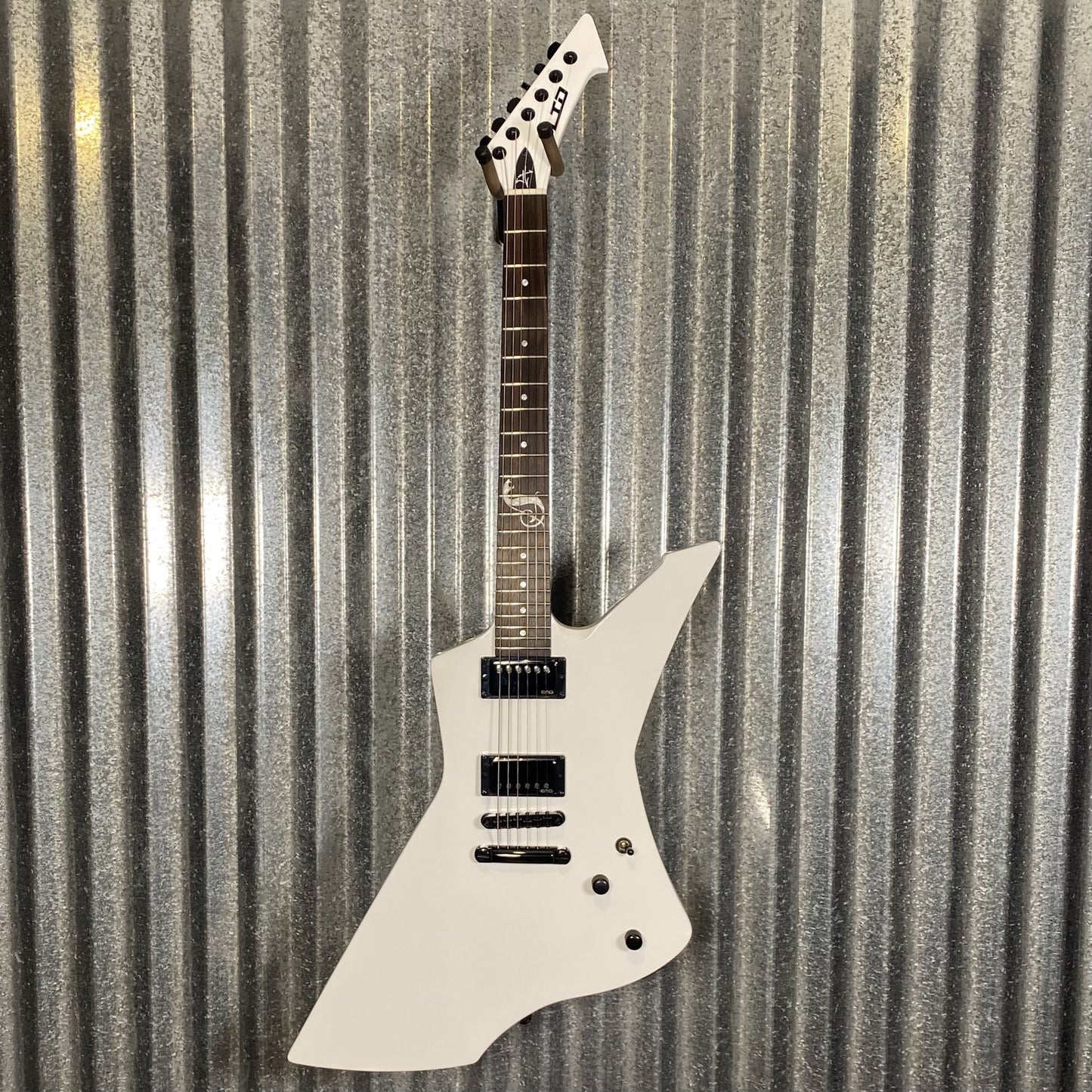 ESP LTD Snakebyte James Hetfield Snow White Guitar & Case SNAKEBYTESW #3239 Used