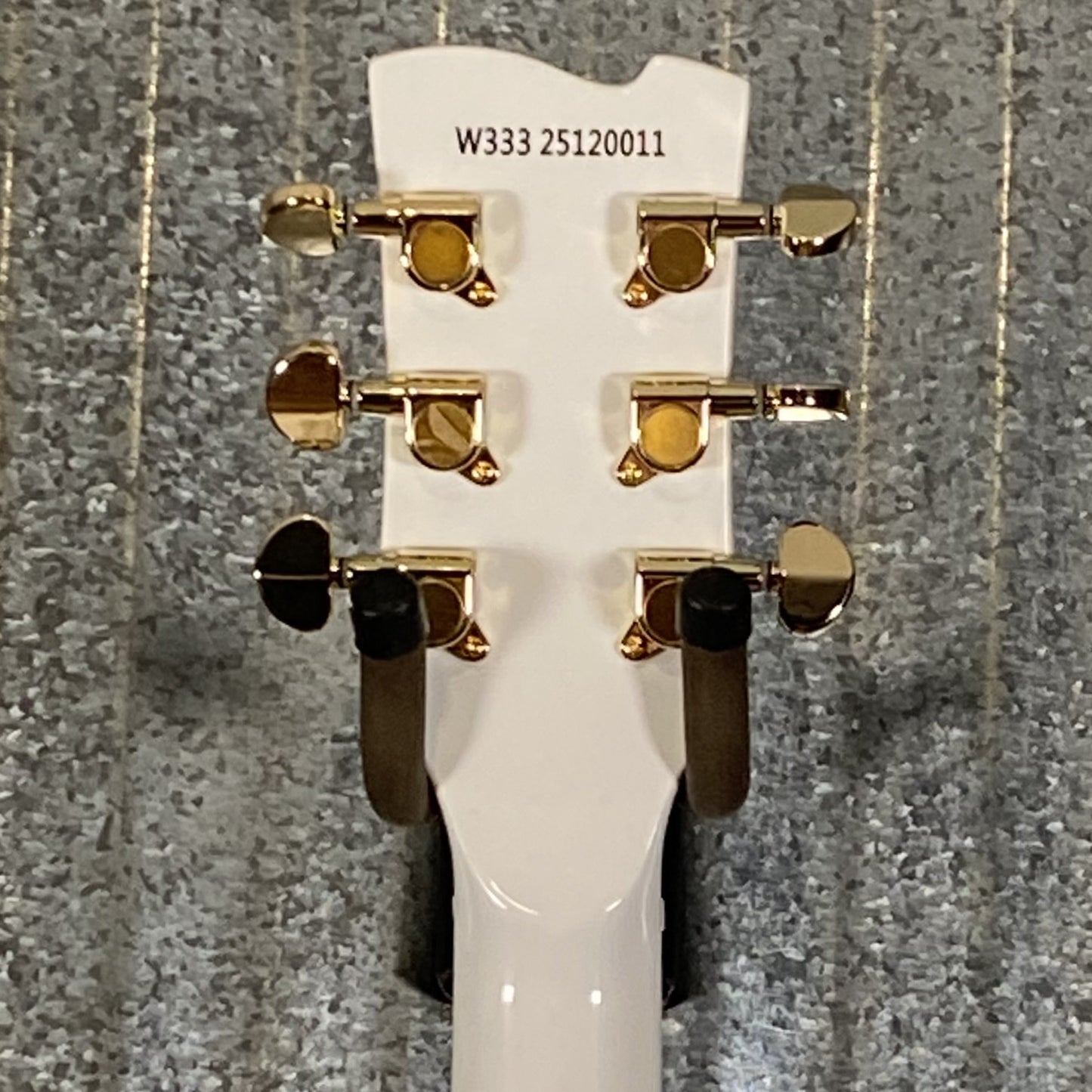 Westcreek Guitars 333 Semi Hollow Body Double Cutaway White #0011 Used