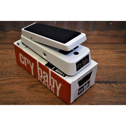 Dunlop 105Q Bass Cry Baby Optical Wah Bass Guitar Effect Pedal B Stock