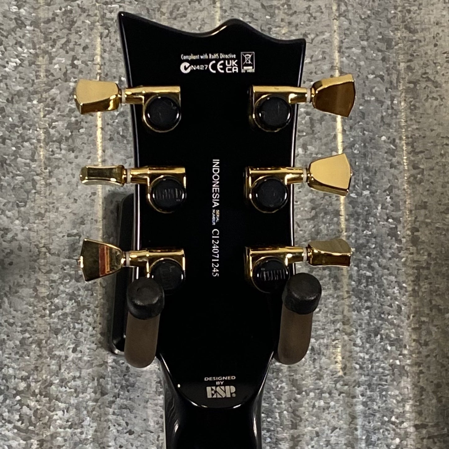 ESP LTD EC-1000T CMT Evertune Black Guitar EC1000TCTMETBLK #1245 Used