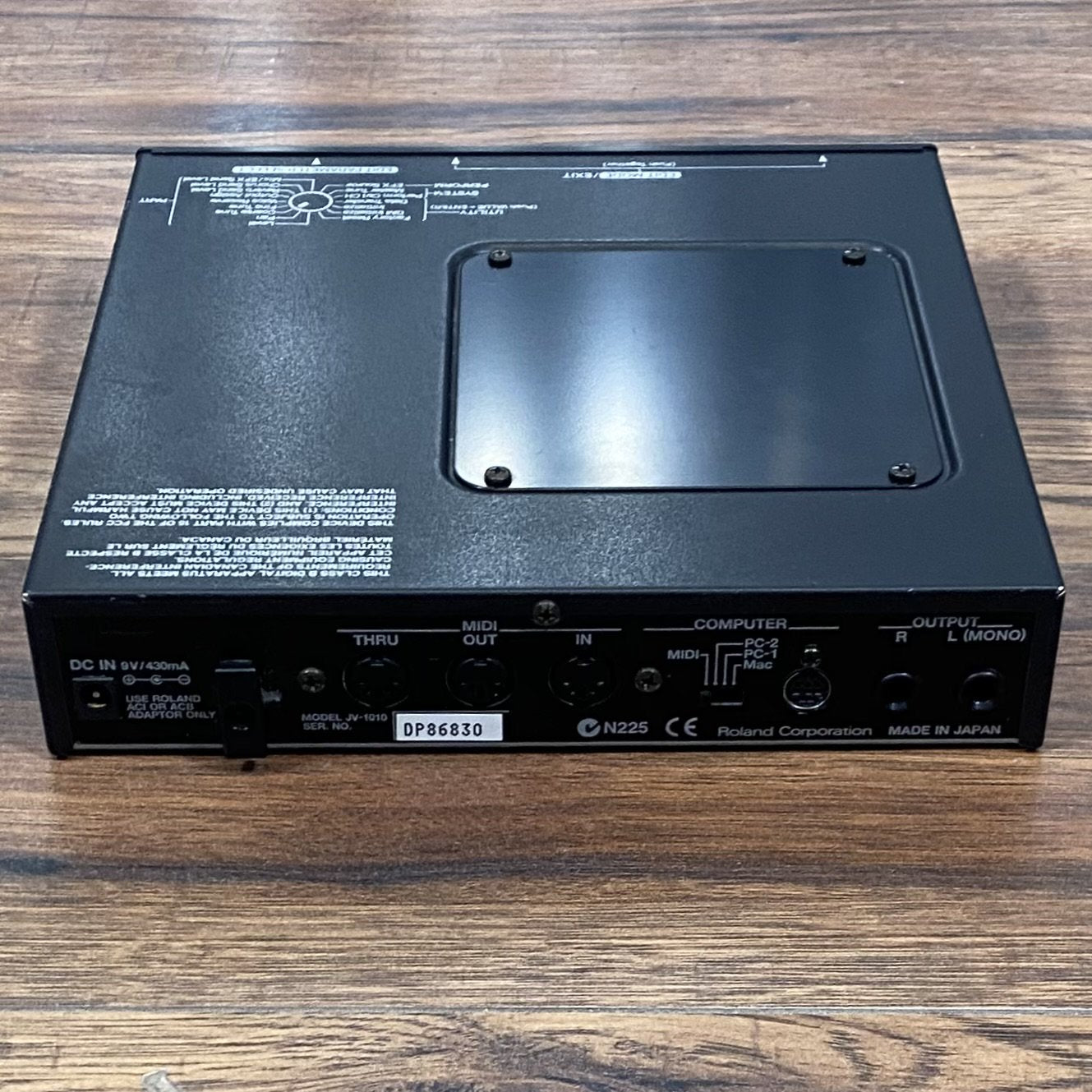 Roland JV-1010 64 Voice Synthesizer Half Rack Module Used
