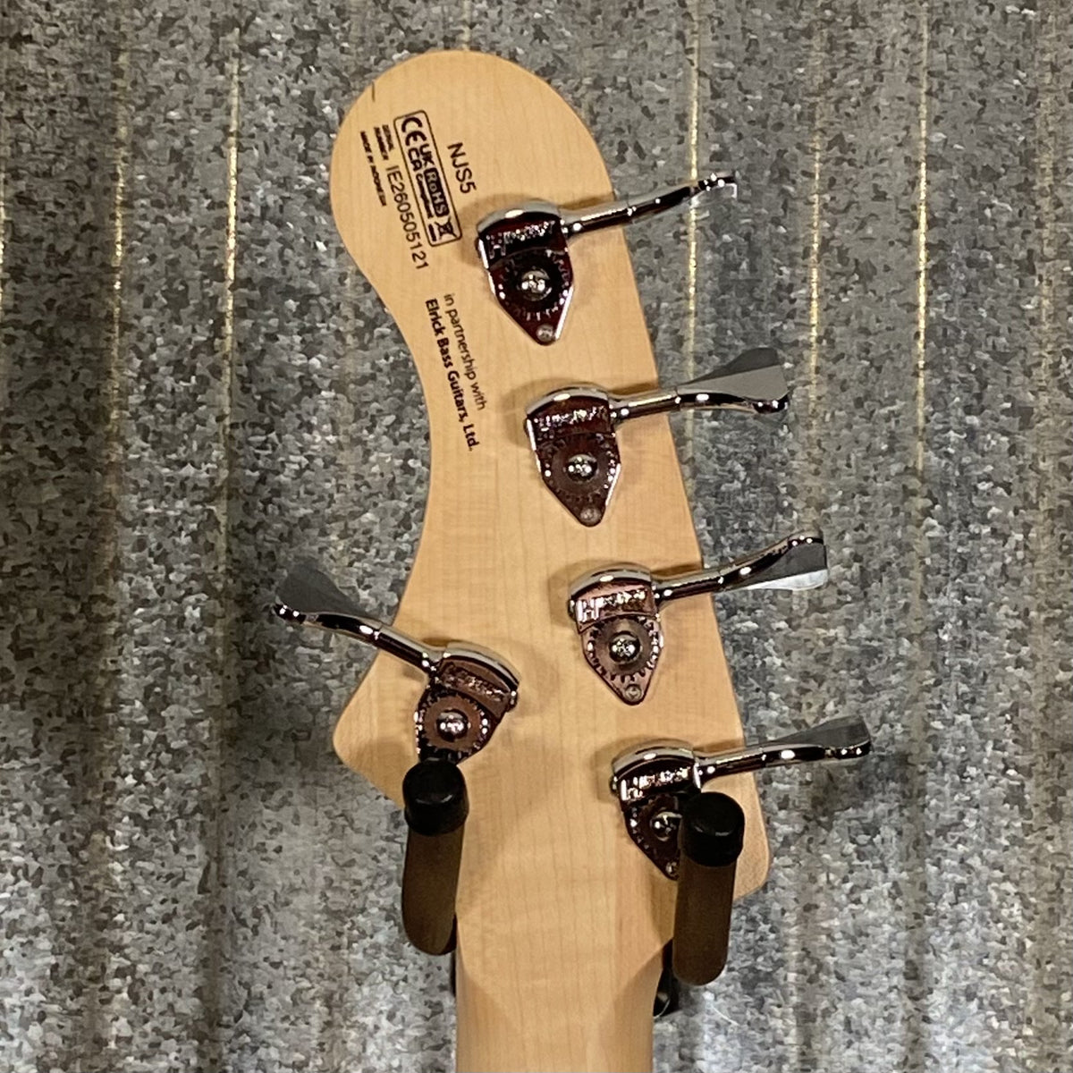 Cort Elrick NJS 5 String Bass White & Bag NJS5WHT #5121
